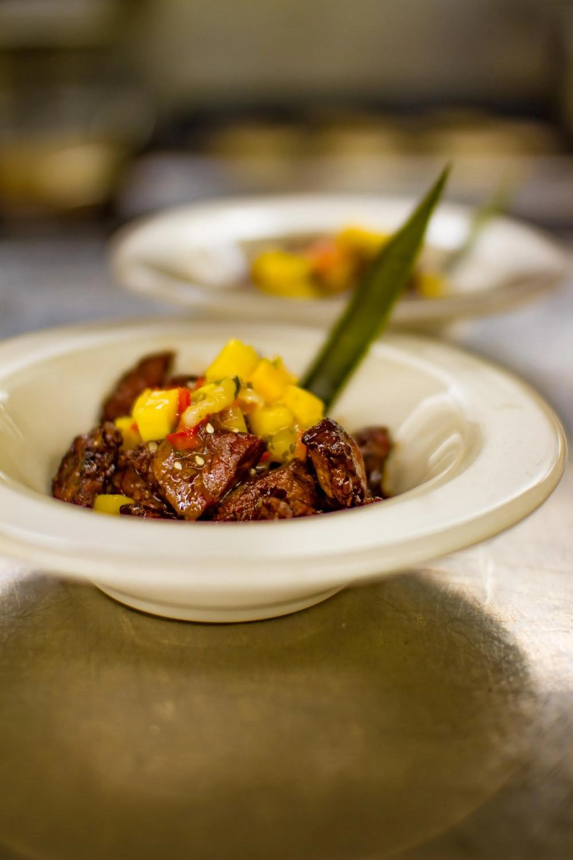 Restaurant/places to eat in Mirabeau Park Hotel