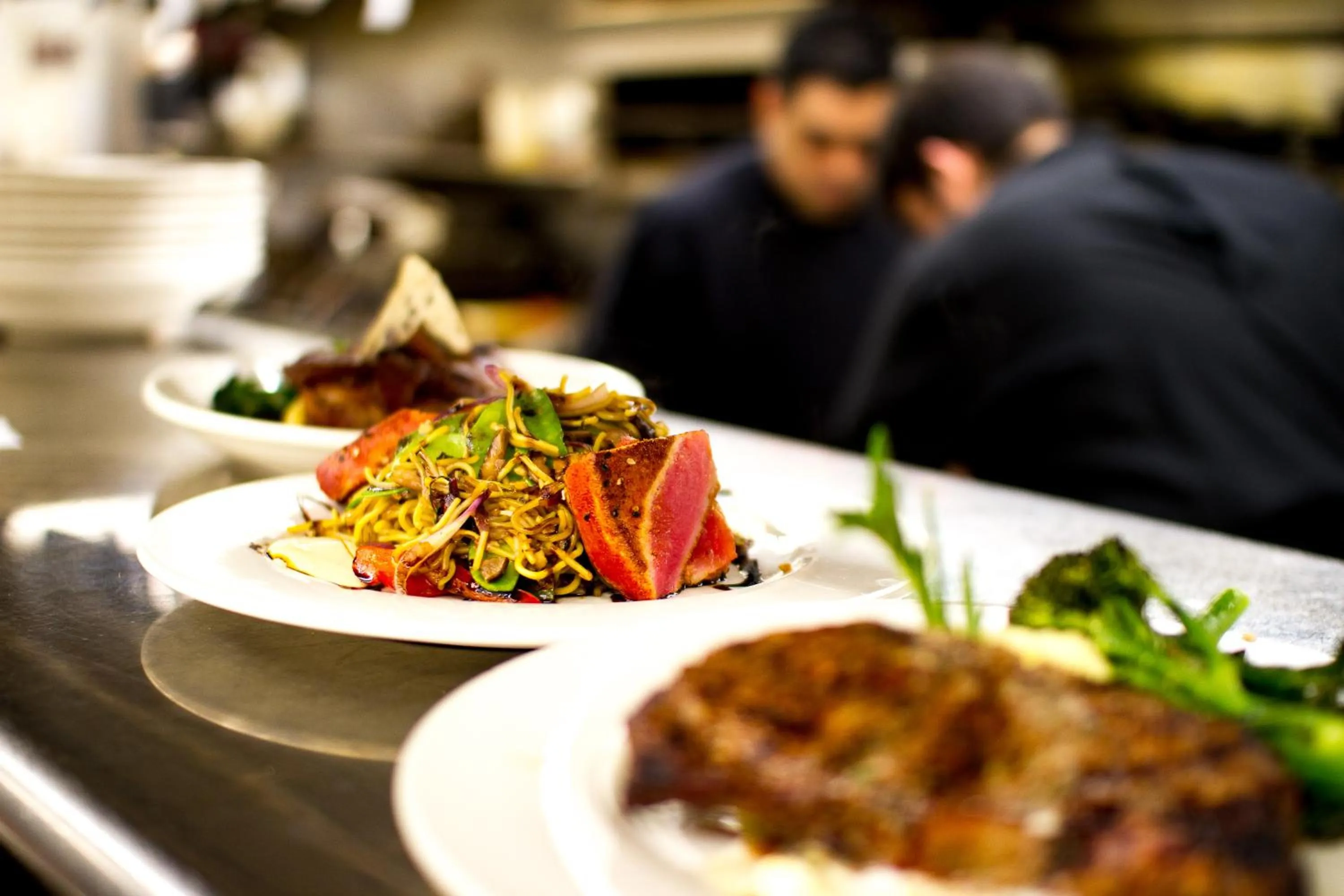 Restaurant/places to eat in Mirabeau Park Hotel