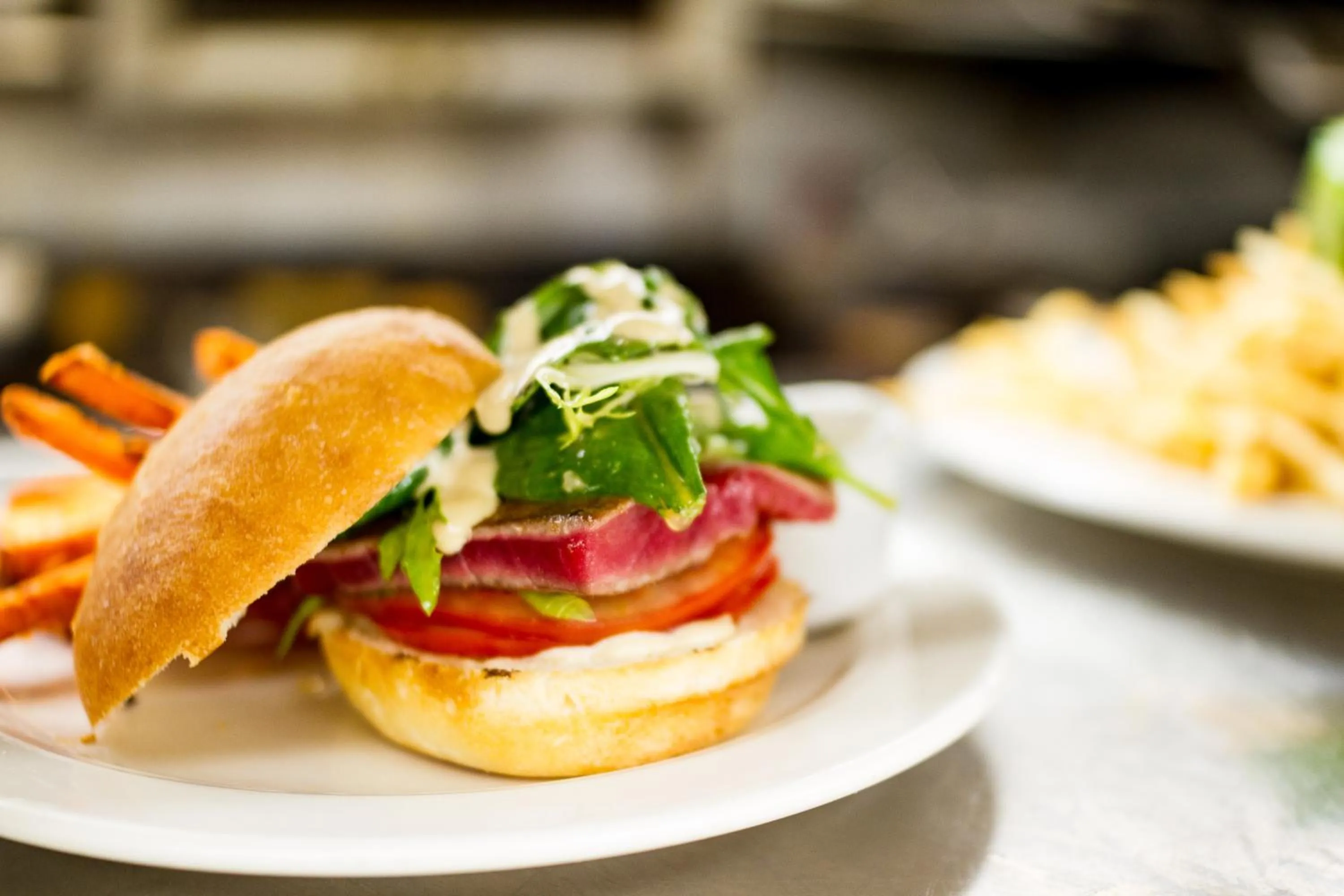 Restaurant/places to eat in Mirabeau Park Hotel