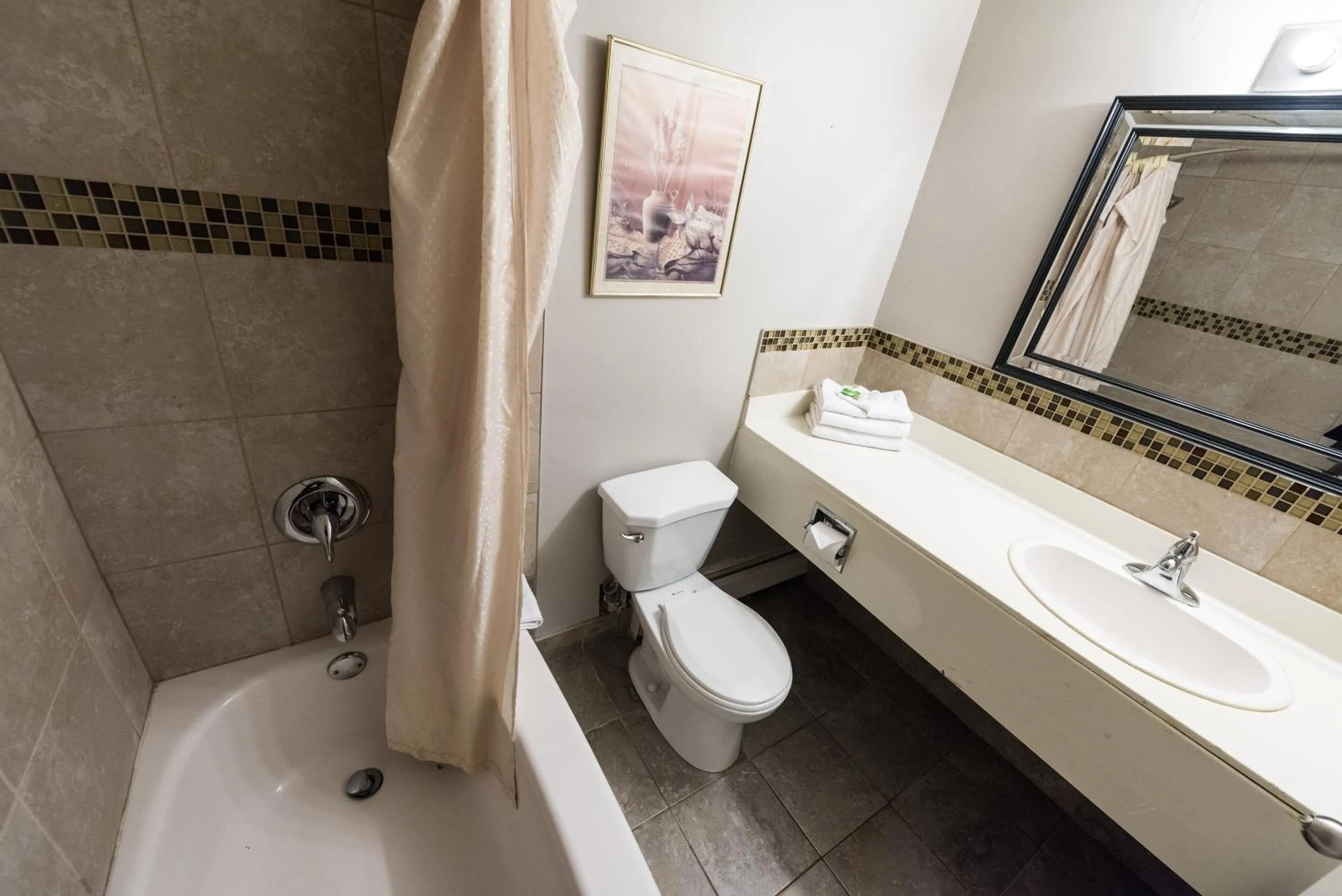 Bathroom in Olympia Lodge