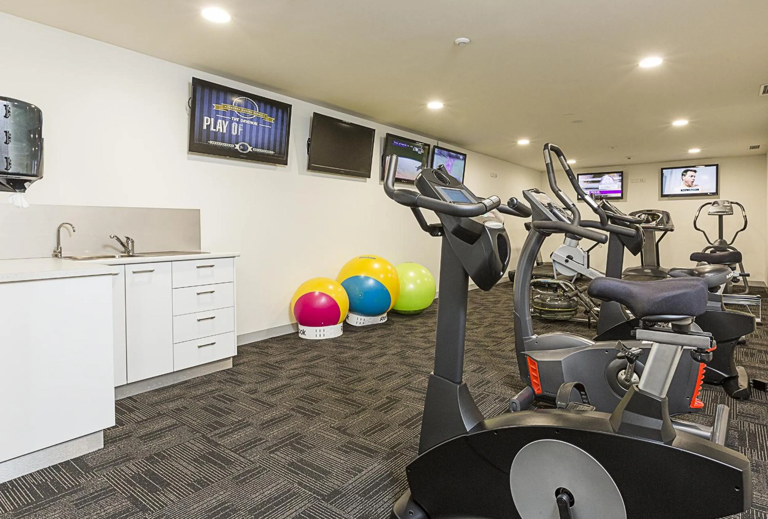 Fitness centre/facilities in Canberra Rex Hotel