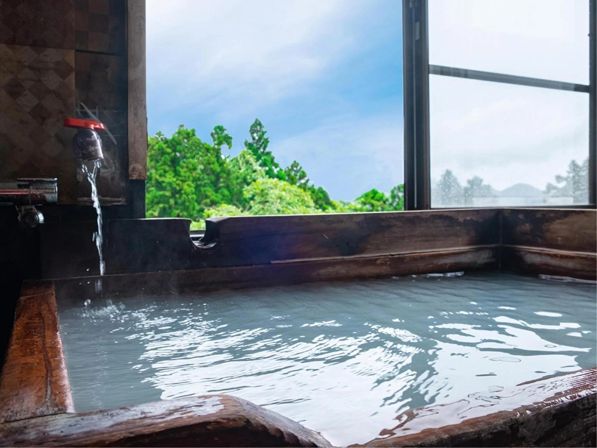 Hot Spring Bath in Shirayunoyado Yamadaya Hakone Gora