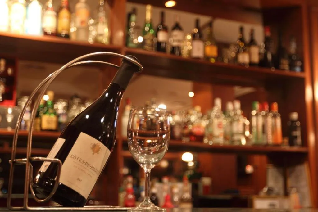 Lounge or bar in Gem Park Ooty