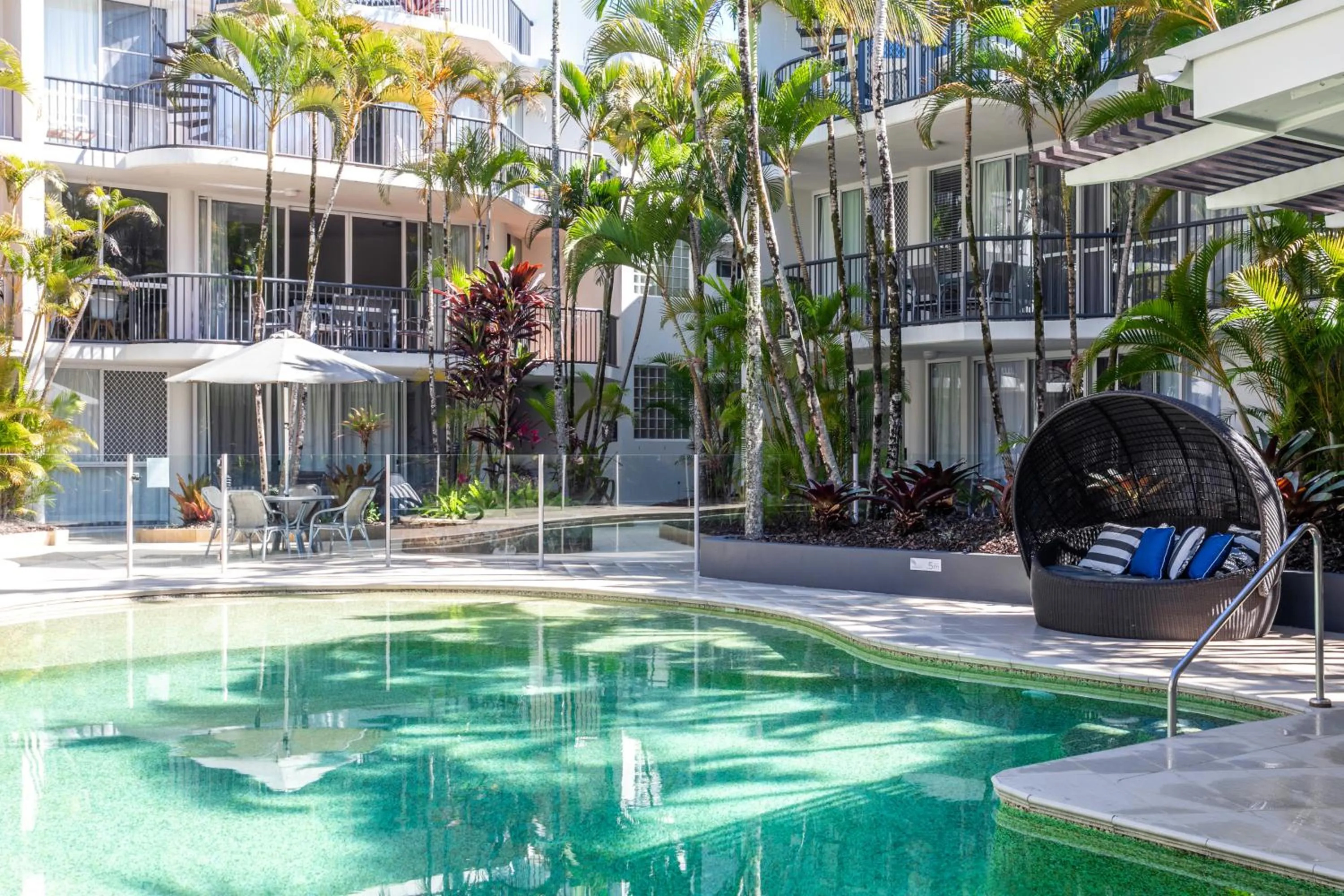 Swimming pool in Noosa Tropicana