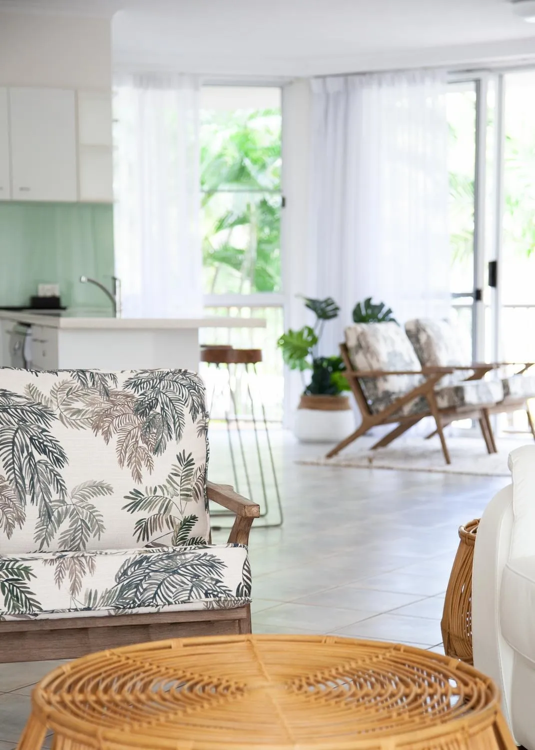 Kitchen or kitchenette in Noosa Tropicana