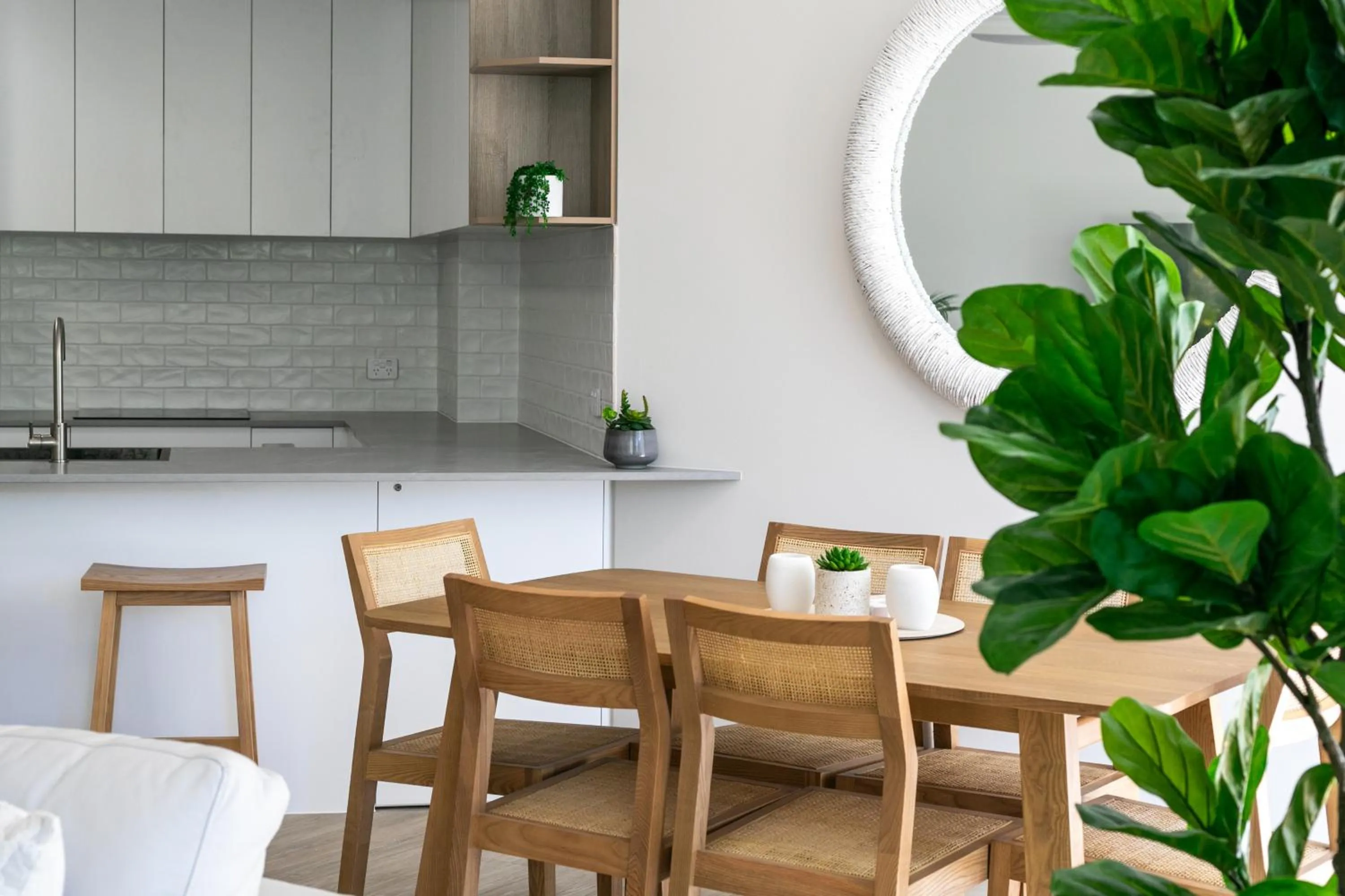 Dining area in Noosa Tropicana