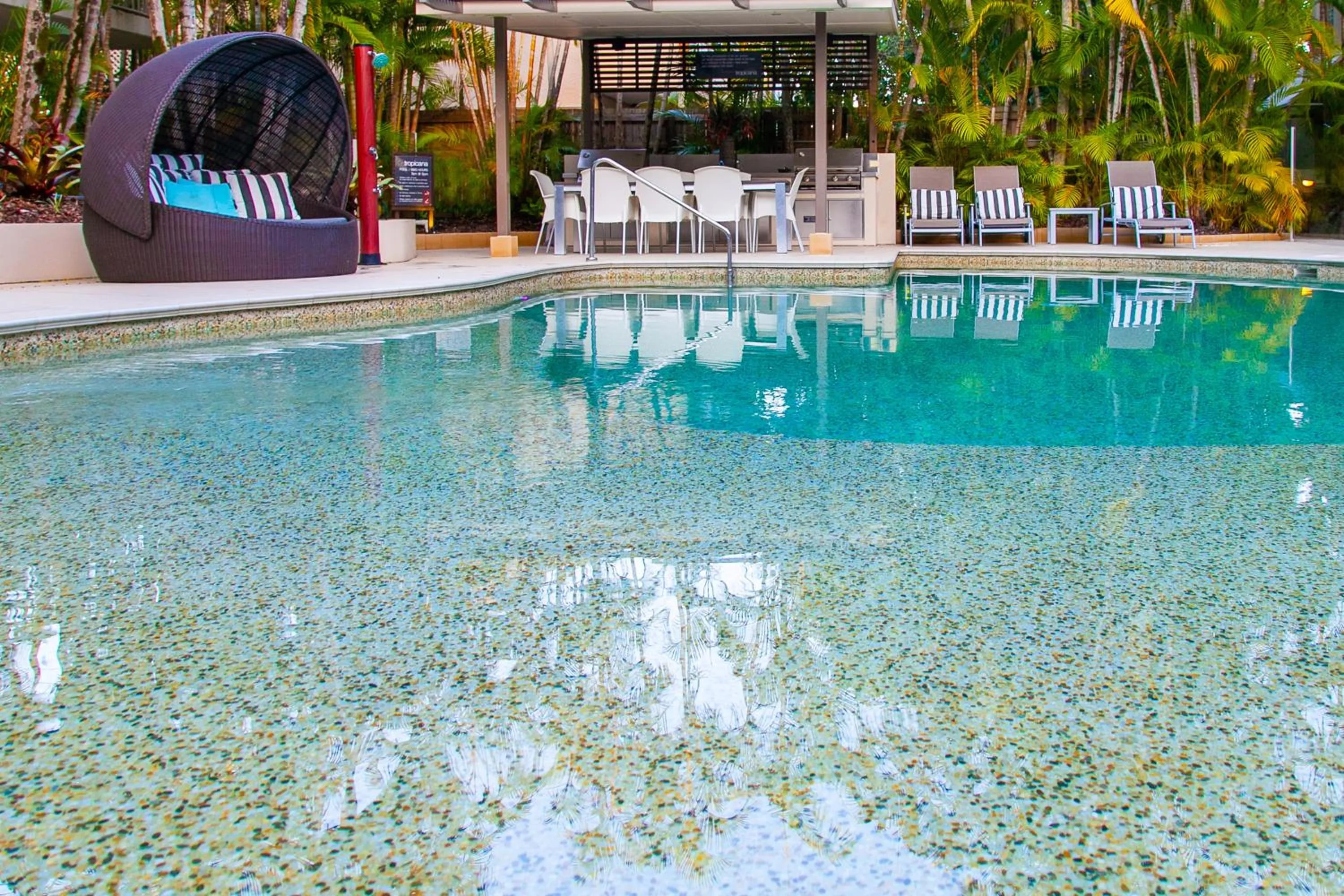 Swimming pool in Noosa Tropicana