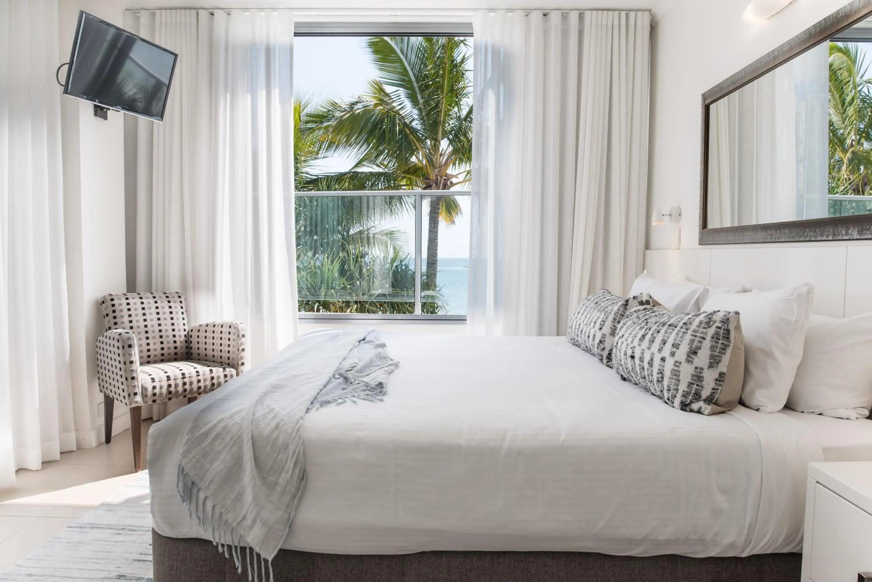 Bed in On The Beach Noosa Resort