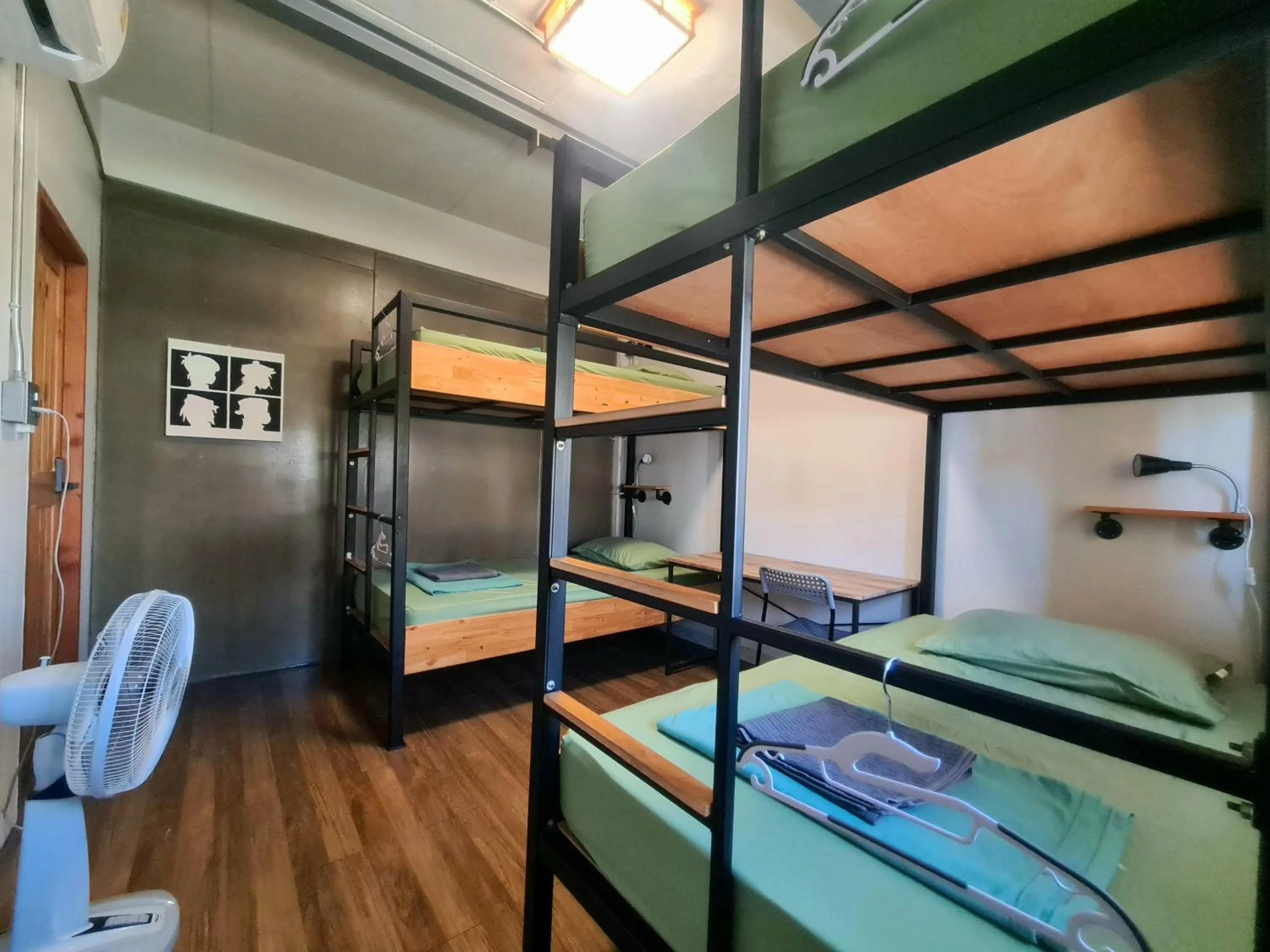 Bed in Hybrit hostel&cafe