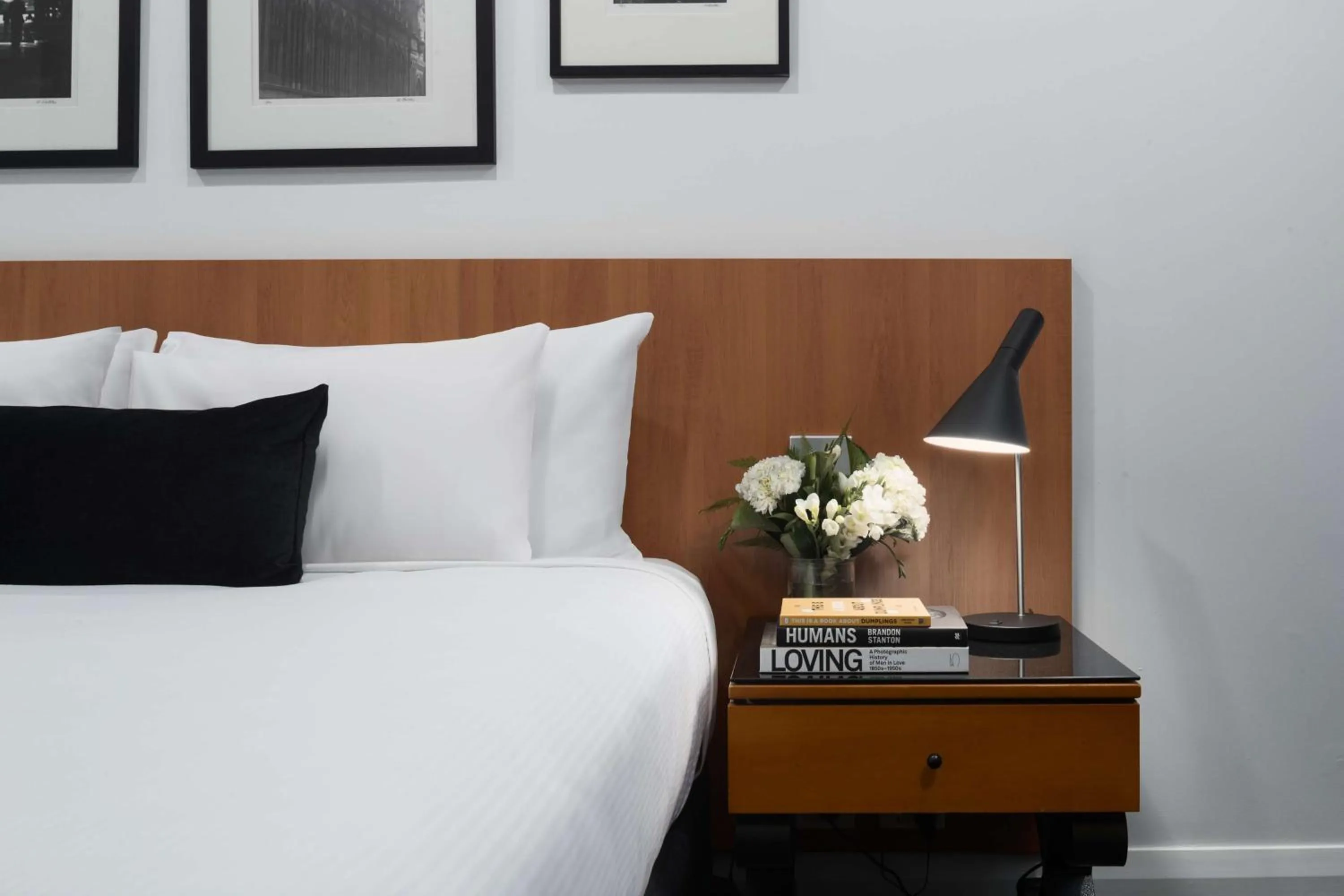 Bedroom, Bed in Rydges World Square
