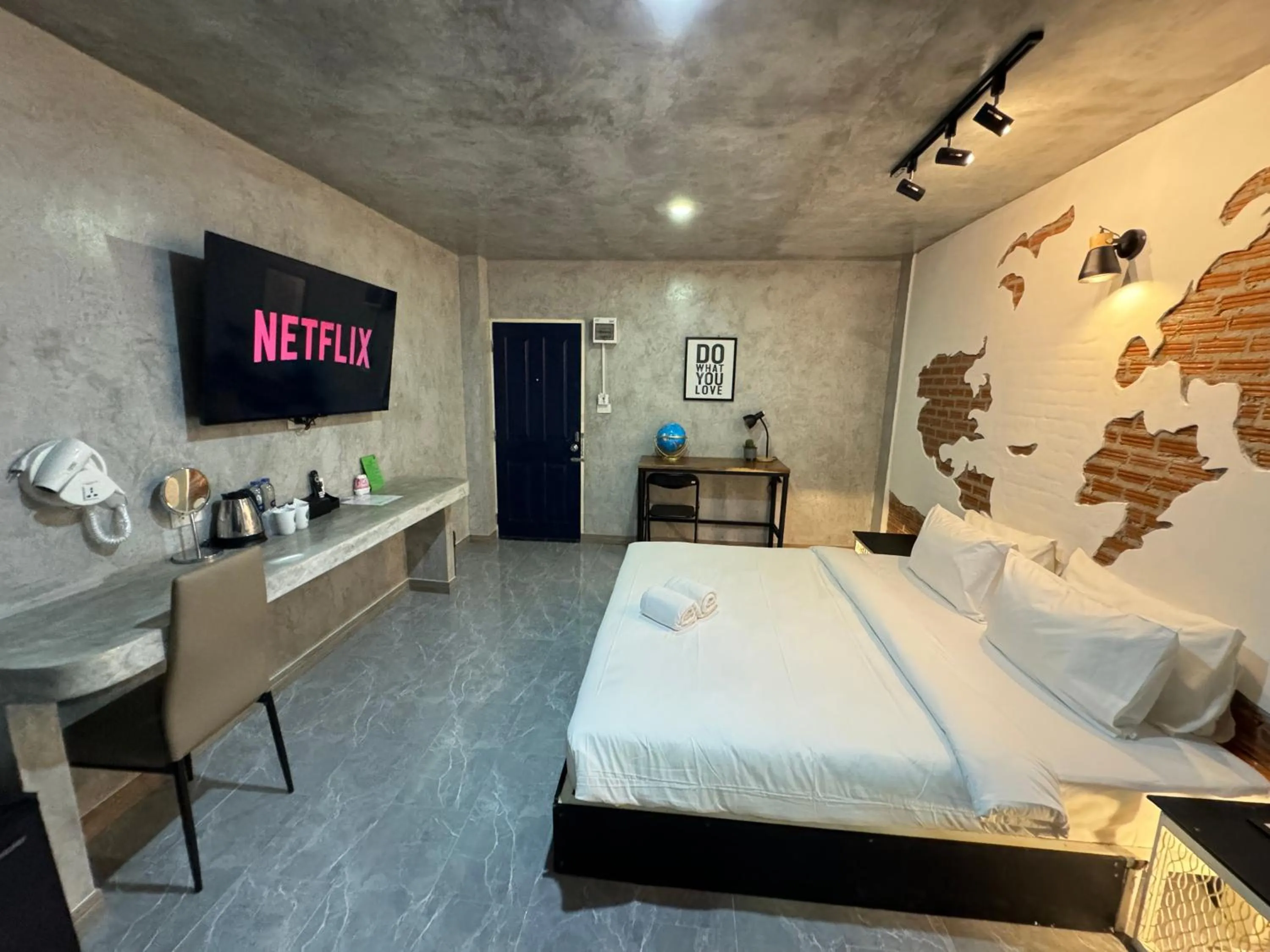 Bed in S1 City Hotel Buriram