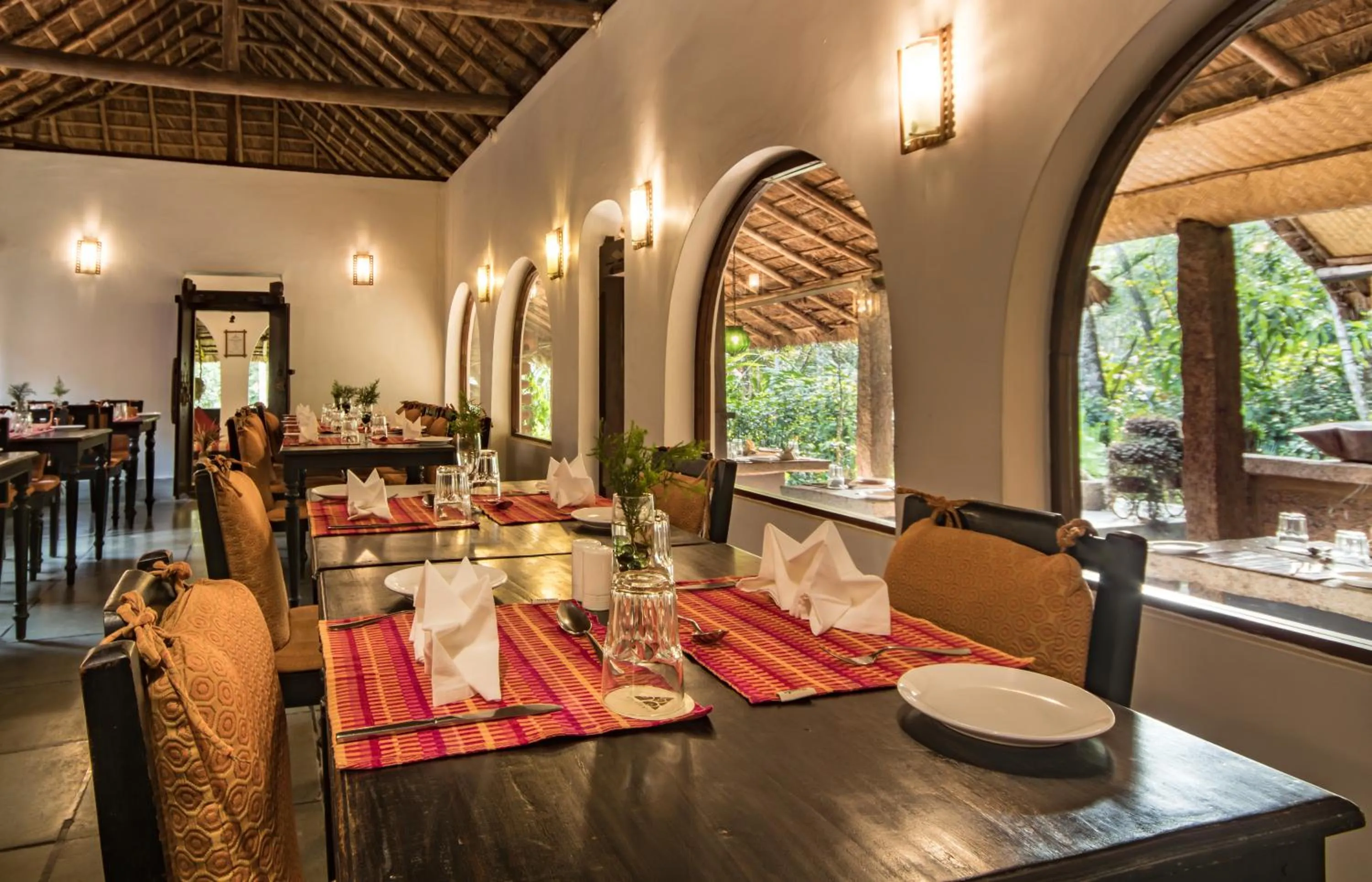 Restaurant/places to eat in Amritara Shalimar Spice Garden Resort & Spa
