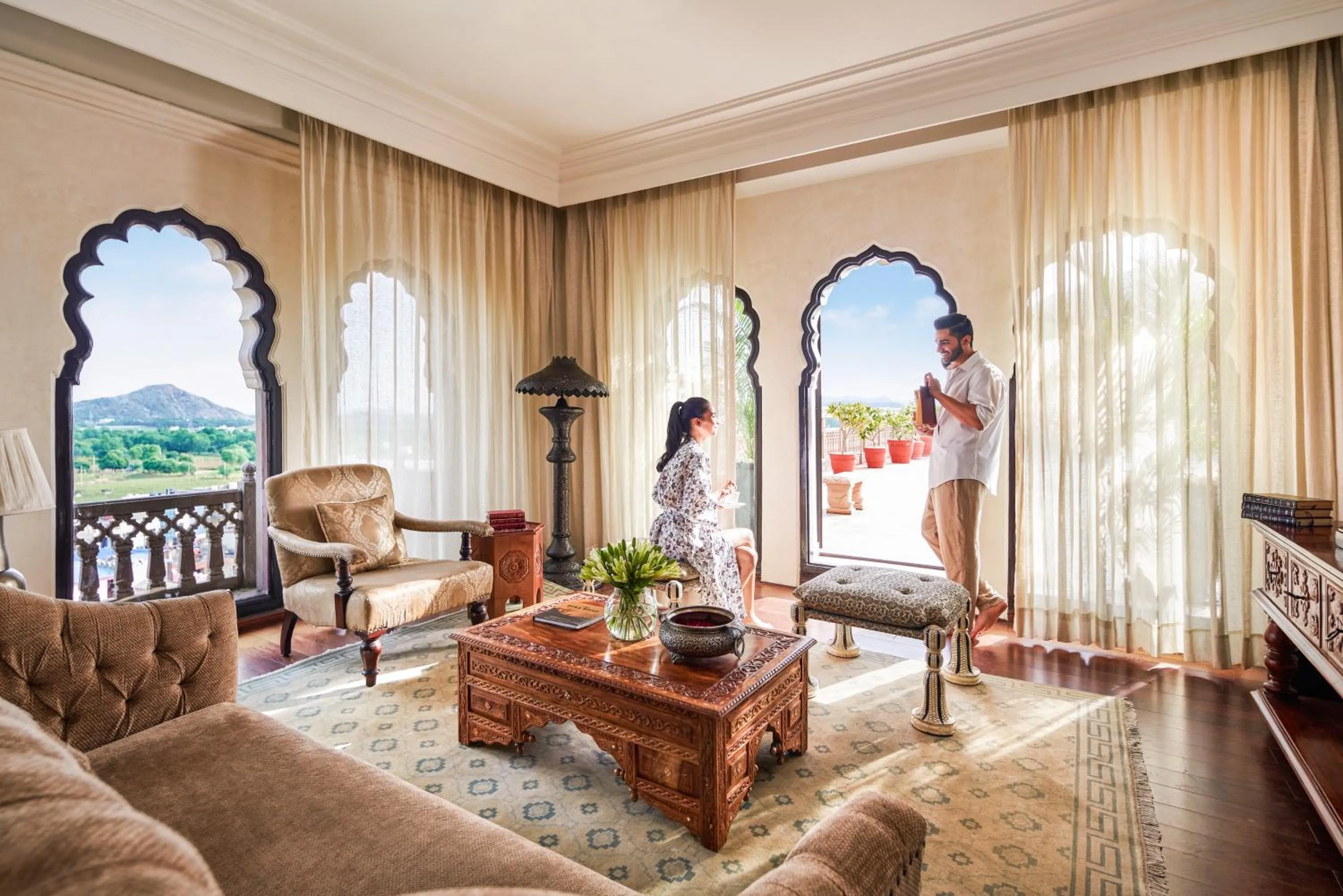 Living room in Fairmont Jaipur