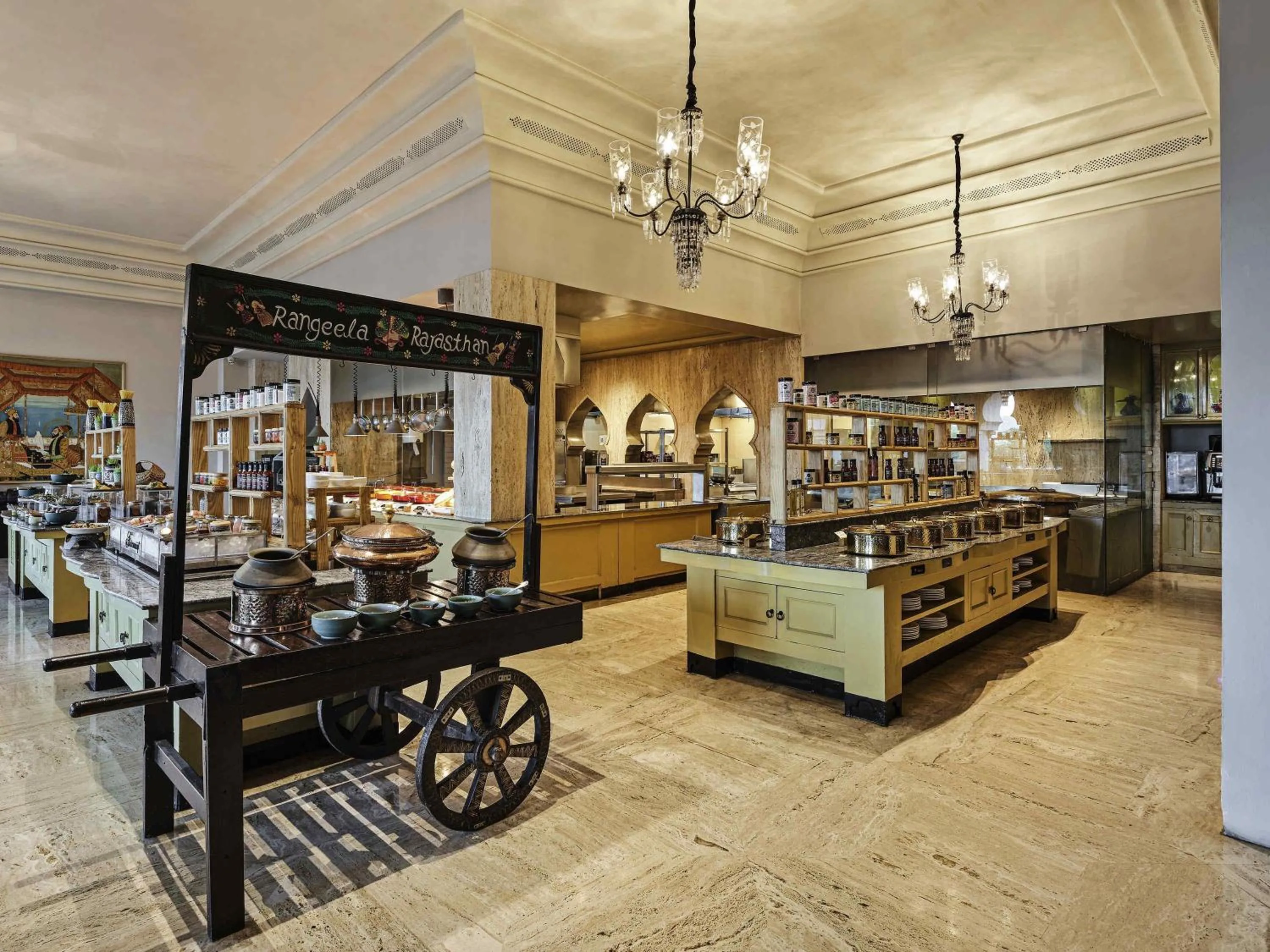 Restaurant/places to eat in Fairmont Jaipur