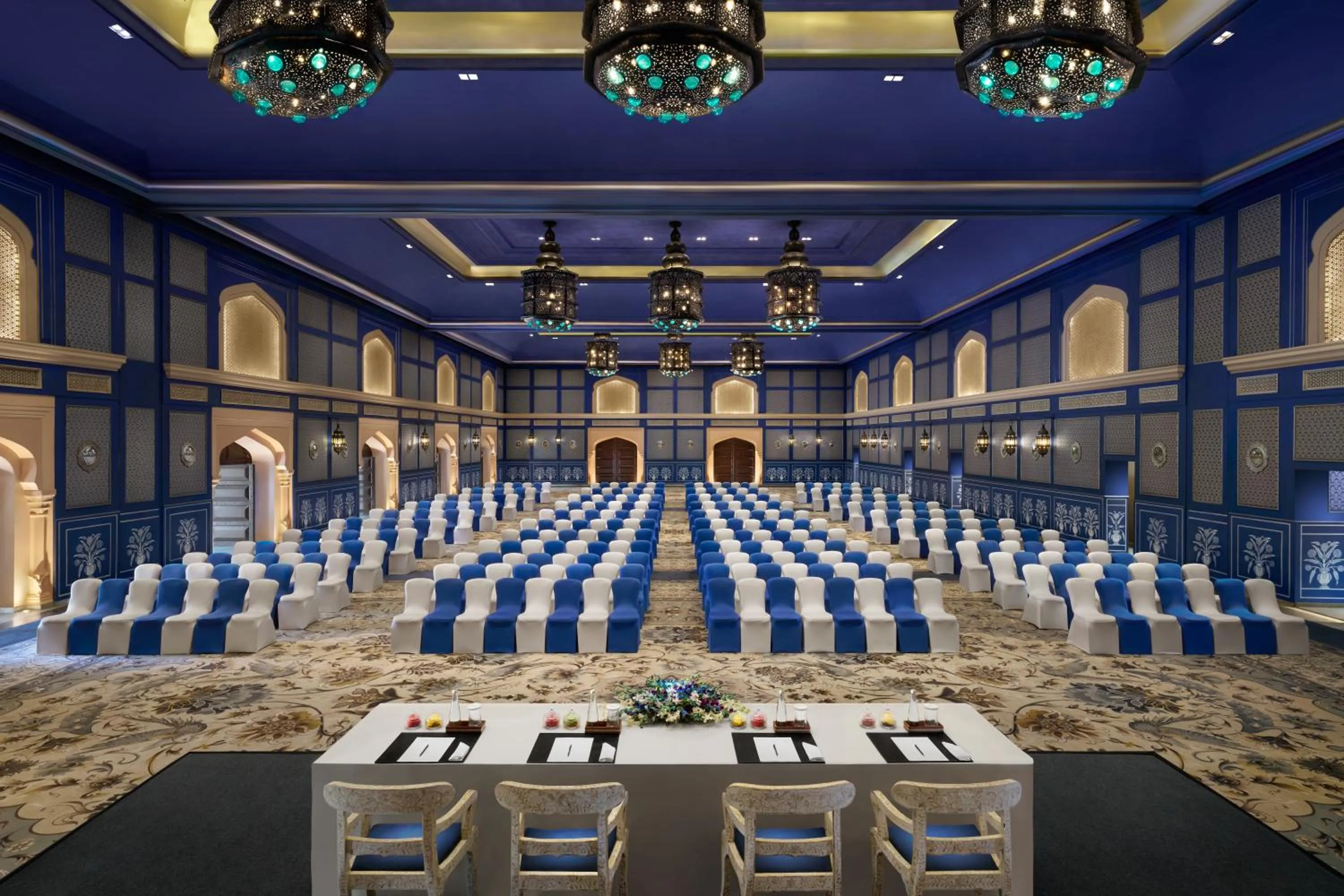 Banquet/Function facilities in Fairmont Jaipur
