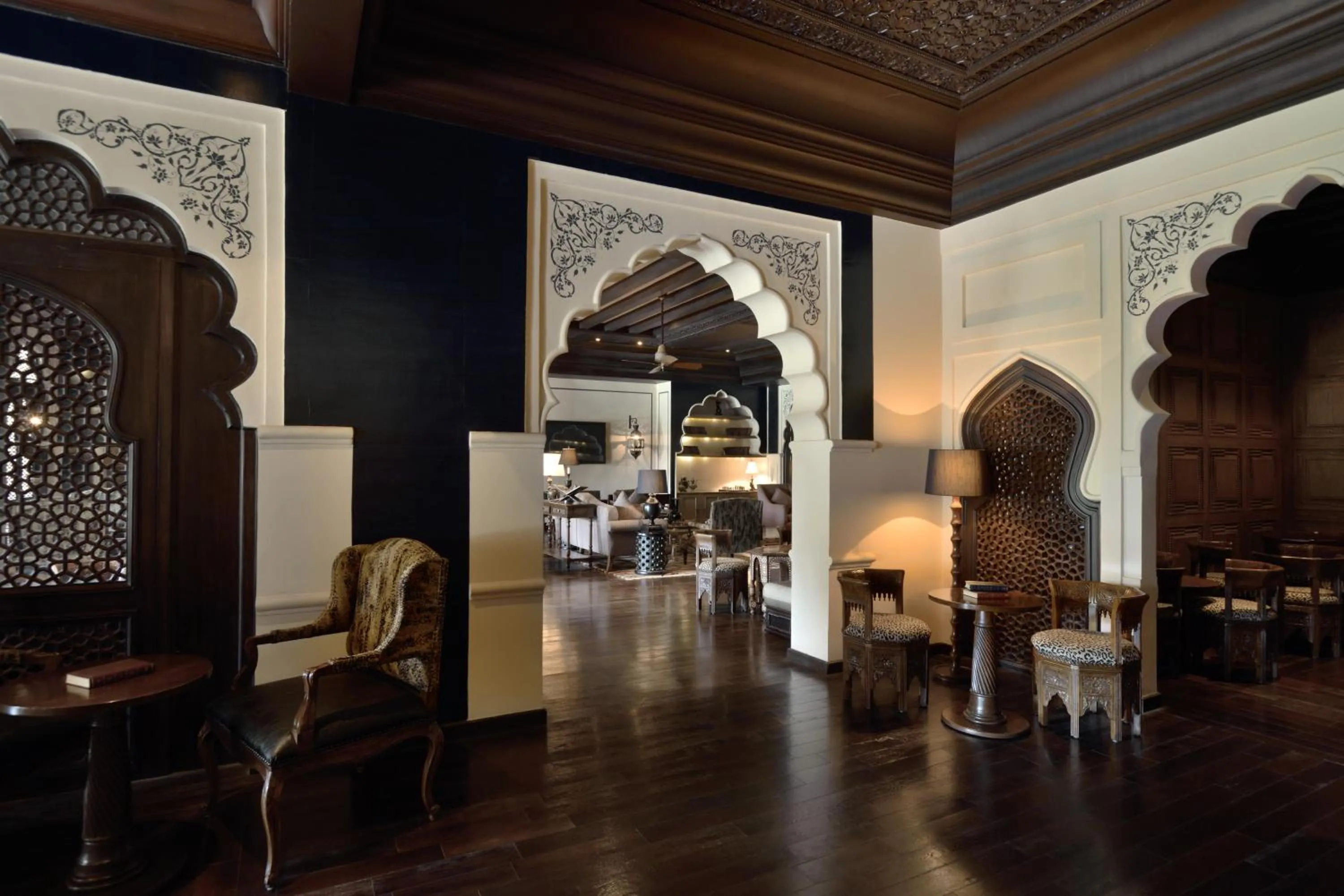 Restaurant/places to eat in Fairmont Jaipur
