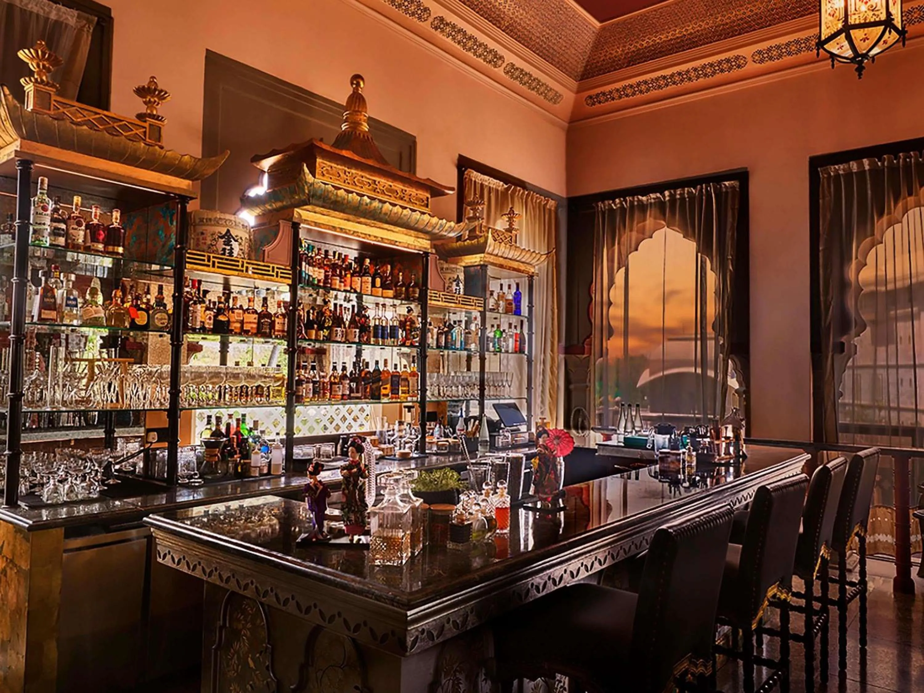 Restaurant/places to eat in Fairmont Jaipur