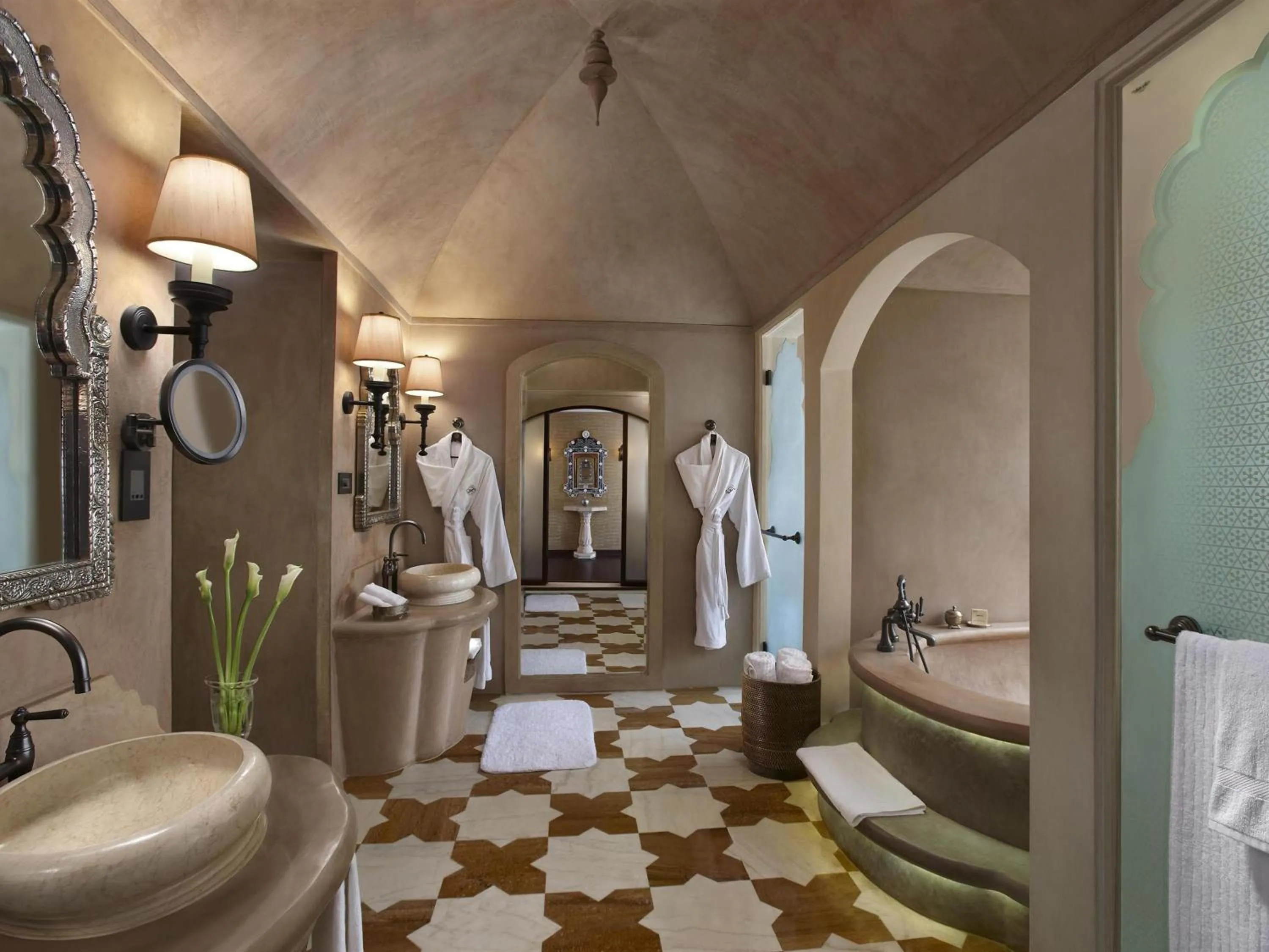 Bedroom in Fairmont Jaipur