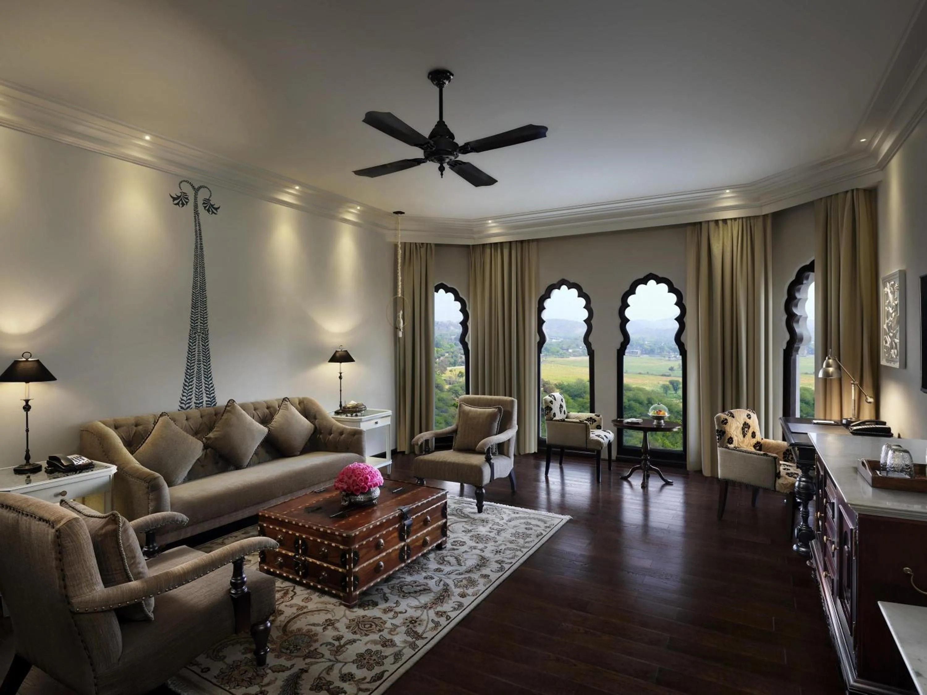 Photo of the whole room in Fairmont Jaipur