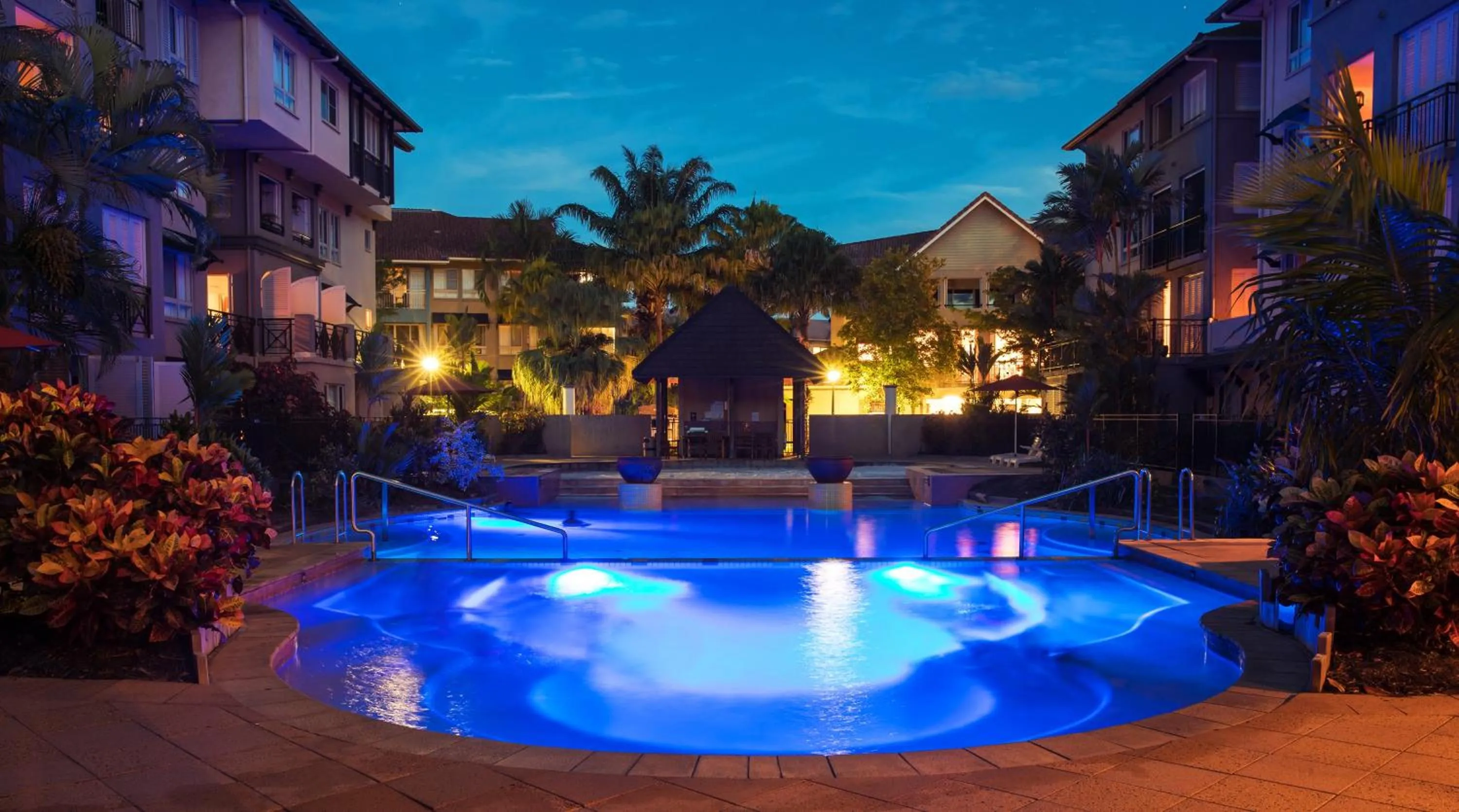 Night in The Lakes Resort Cairns