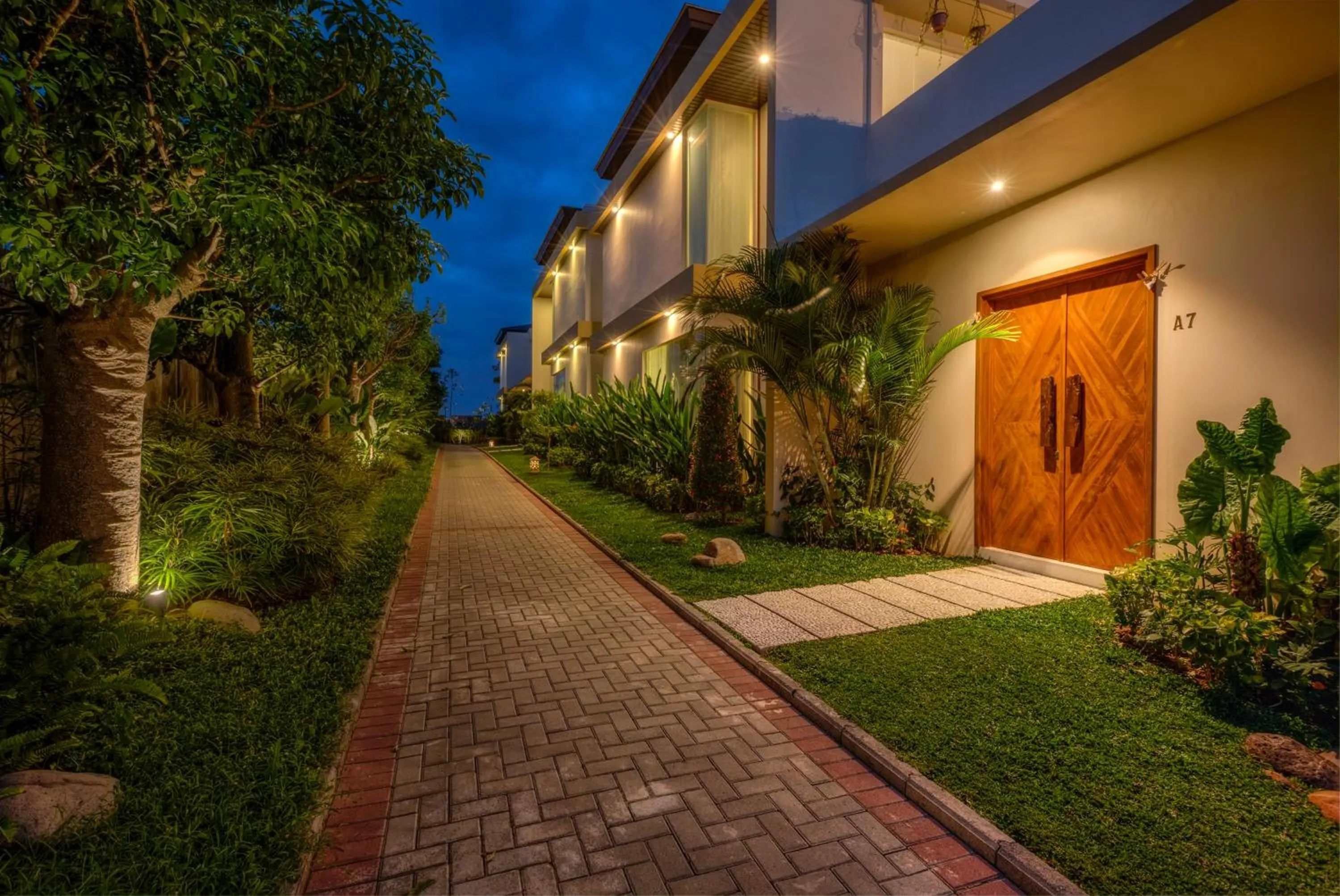 Garden in The Miracle Villa Nusa Dua