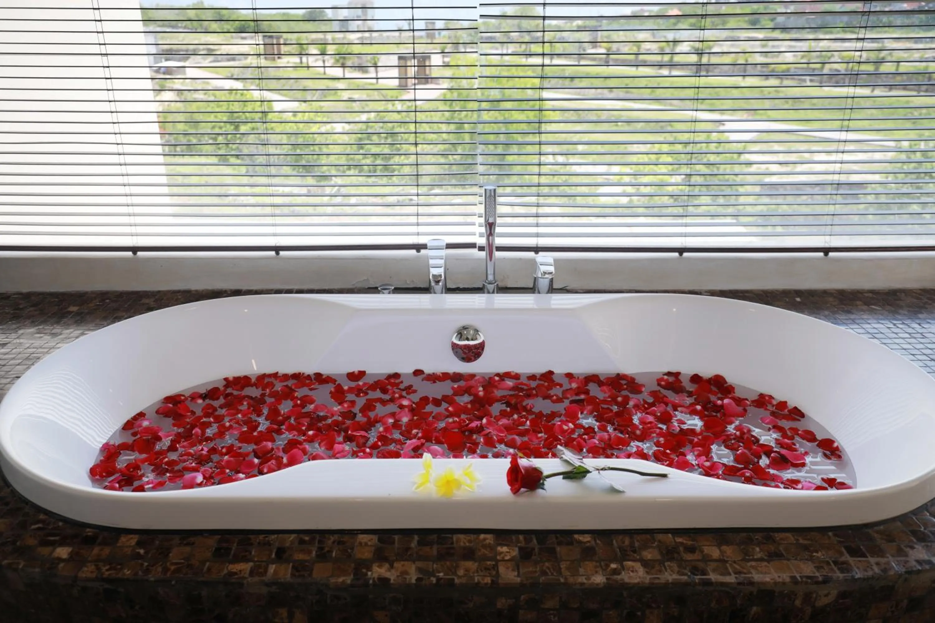 Bathroom in The Miracle Villa Nusa Dua
