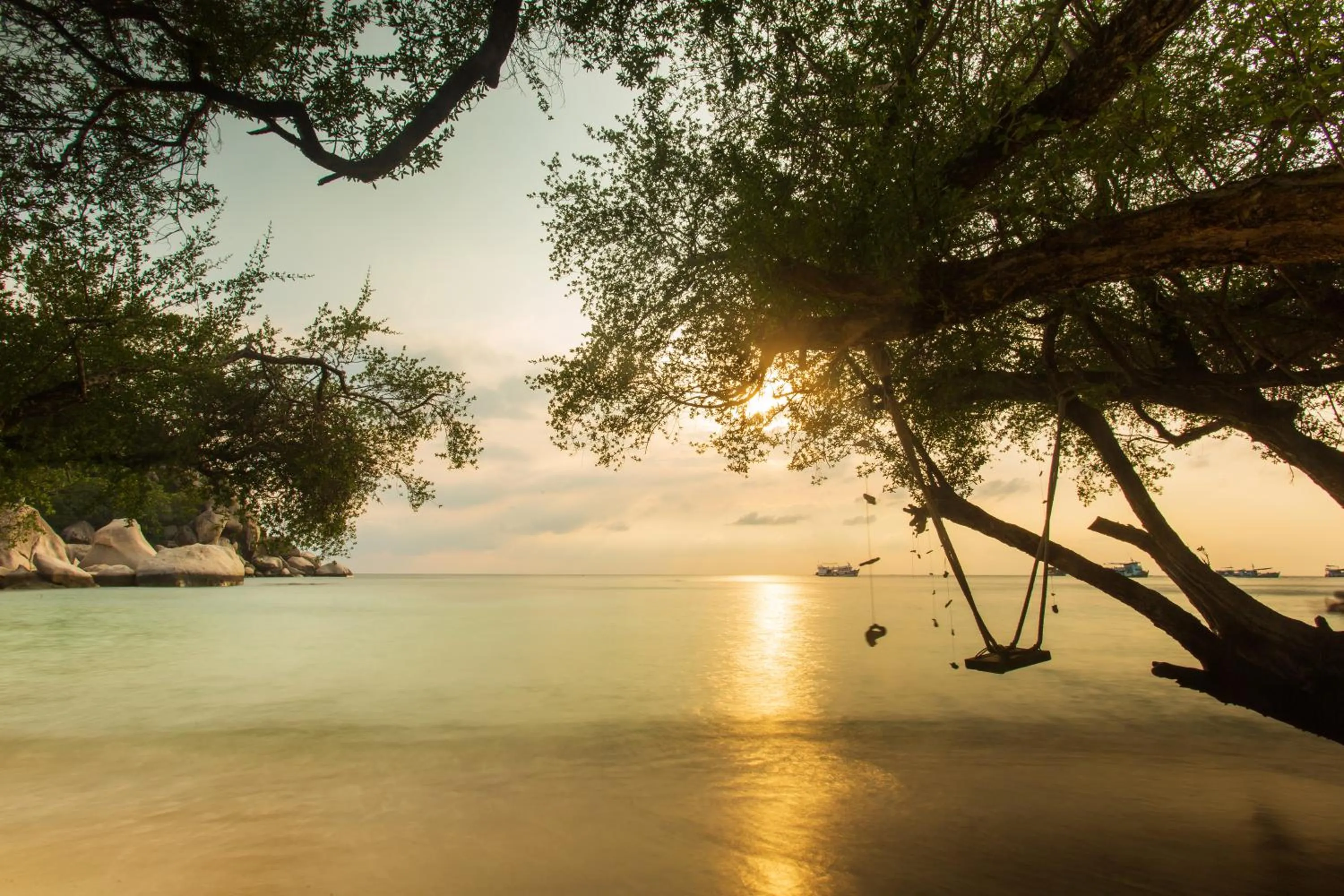 Sunset in Koh Tao Relax Freedom Beach Resort