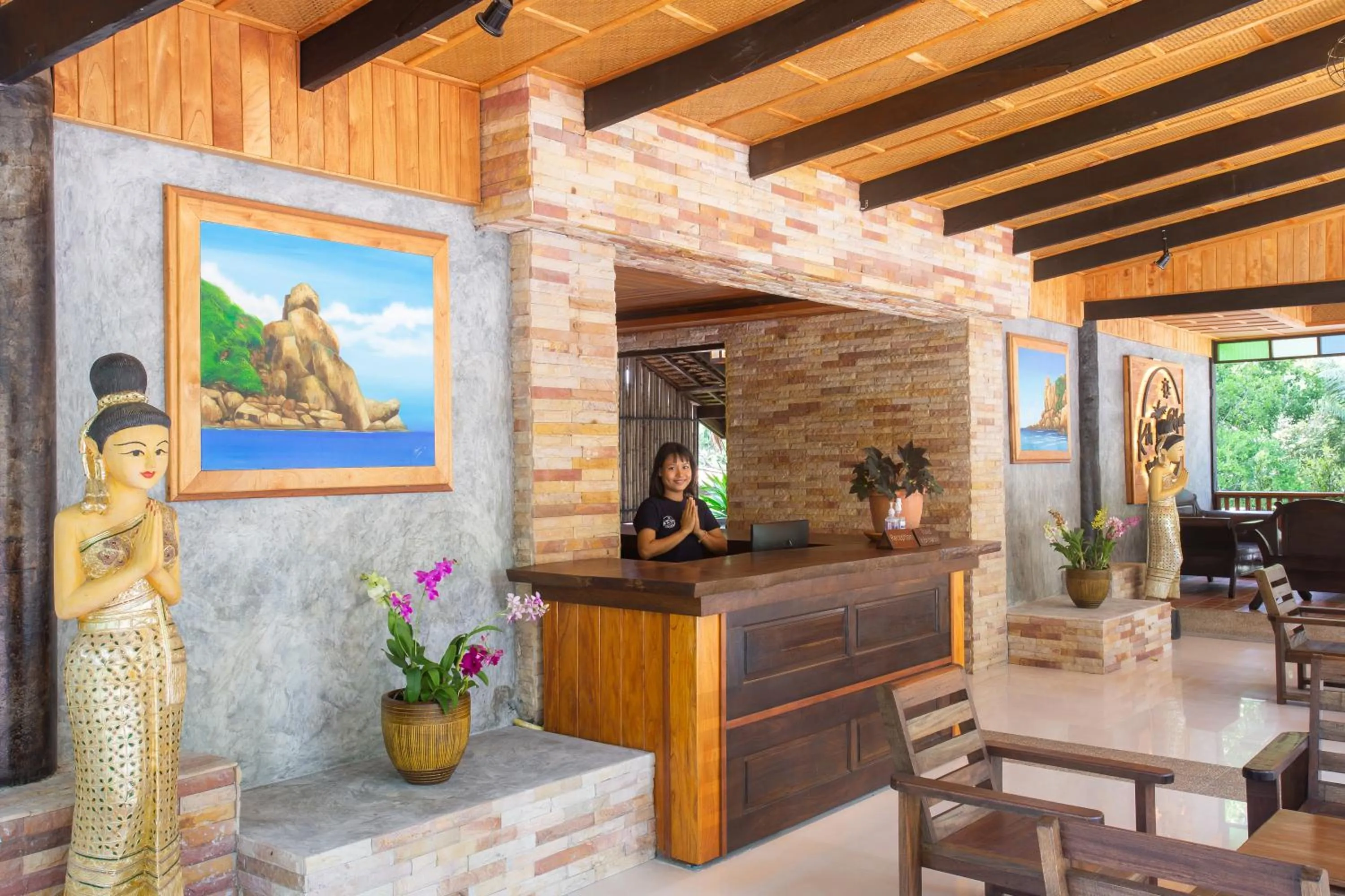 Lobby or reception in Koh Tao Relax Freedom Beach Resort