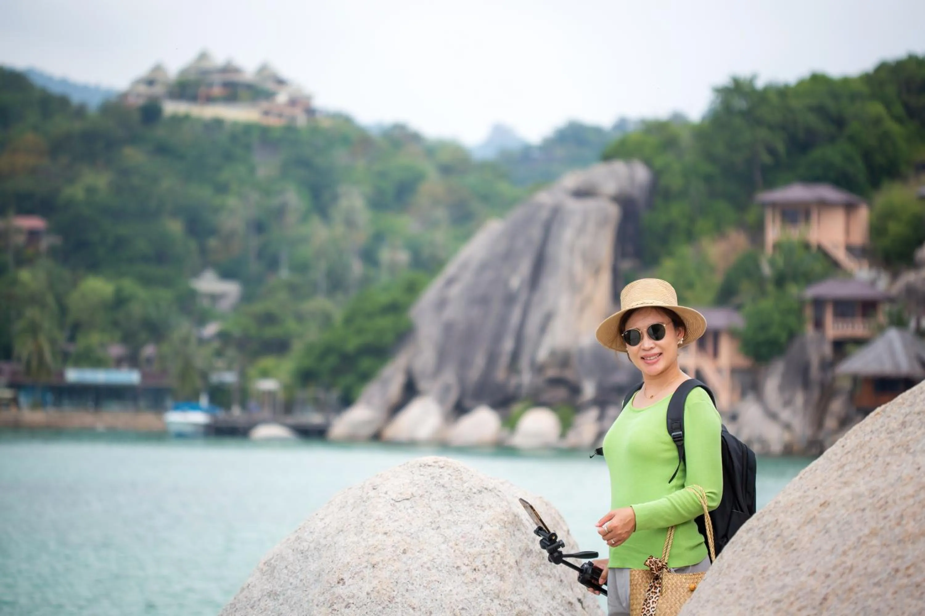 People in Koh Tao Relax Freedom Beach Resort