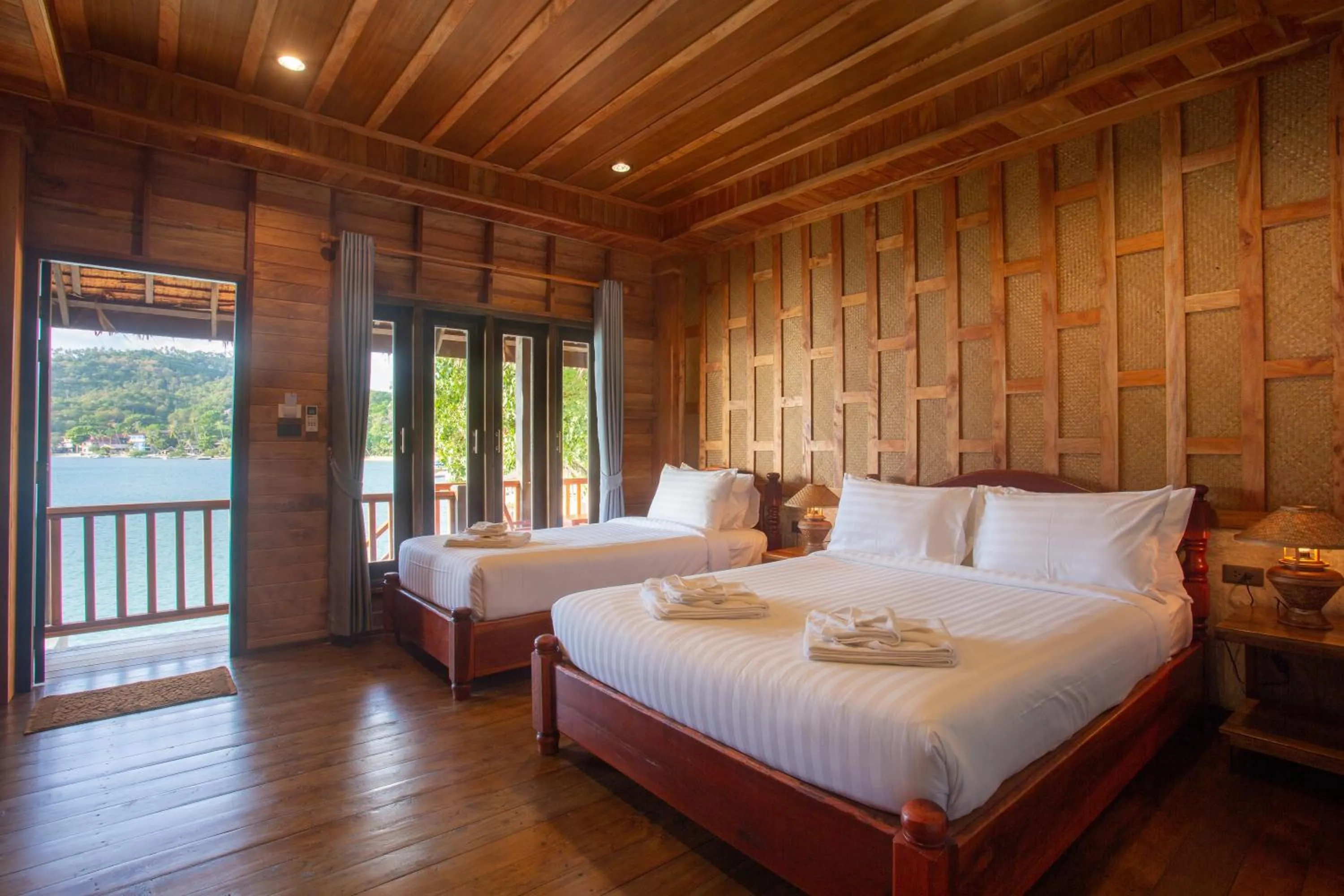 Bedroom, Bed in Koh Tao Relax Freedom Beach Resort