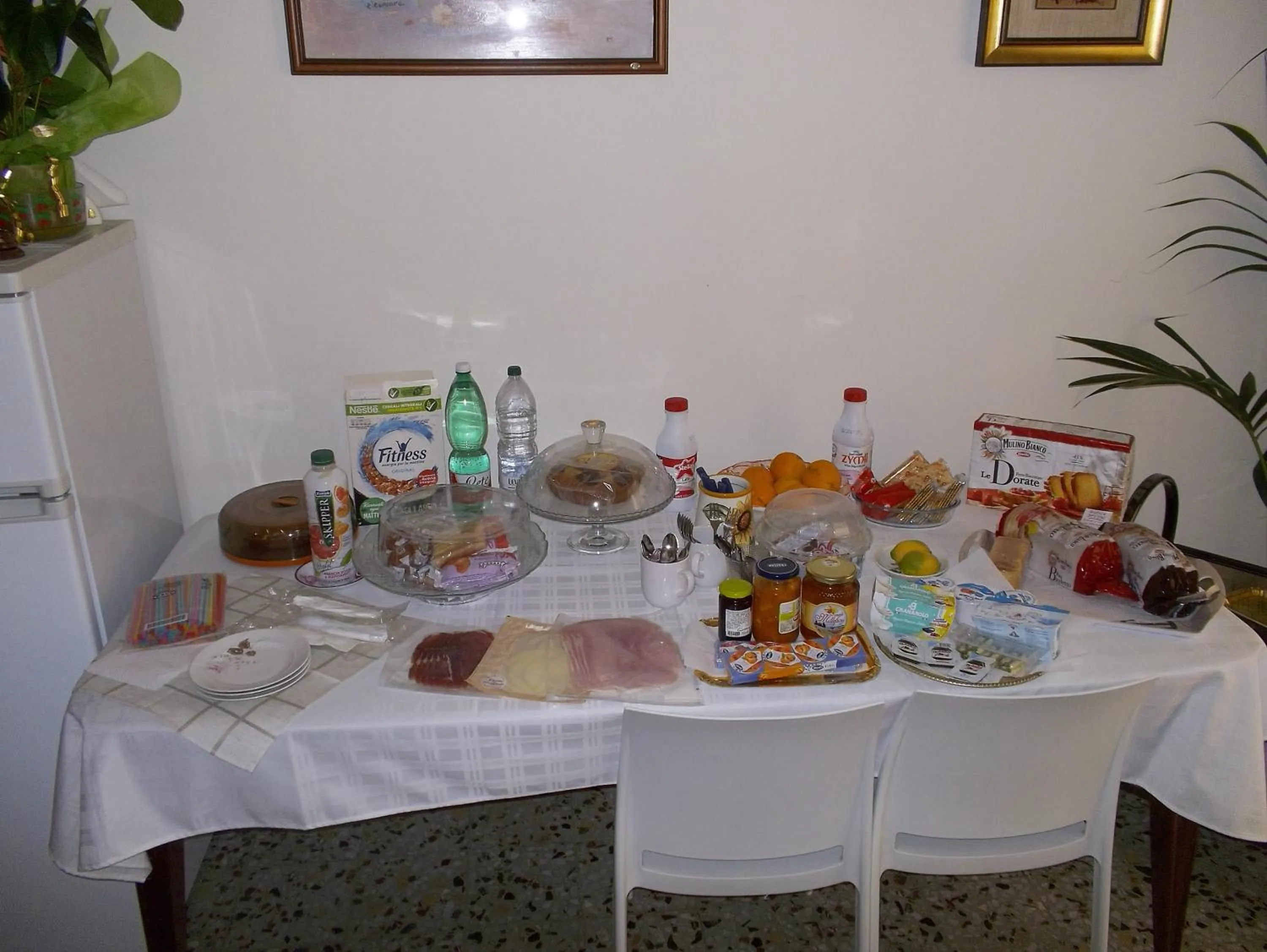 Continental breakfast in Victoria