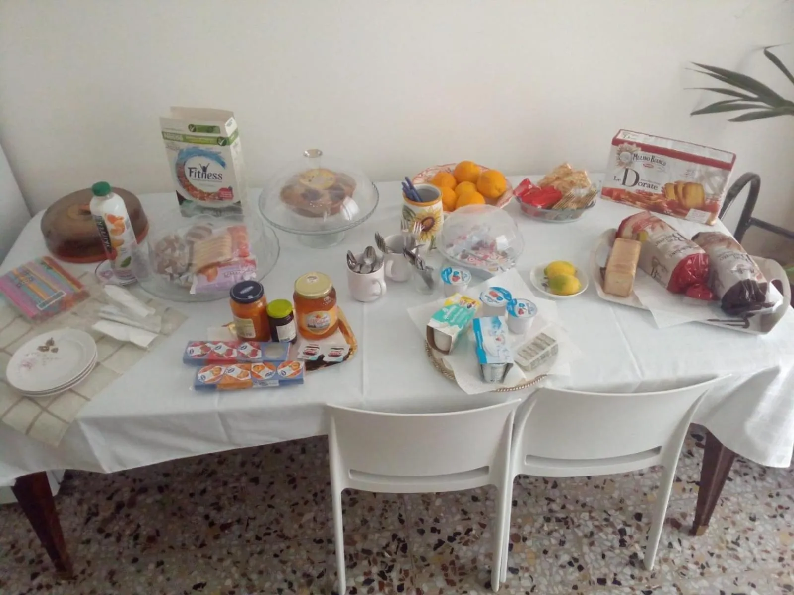 Continental breakfast in Victoria