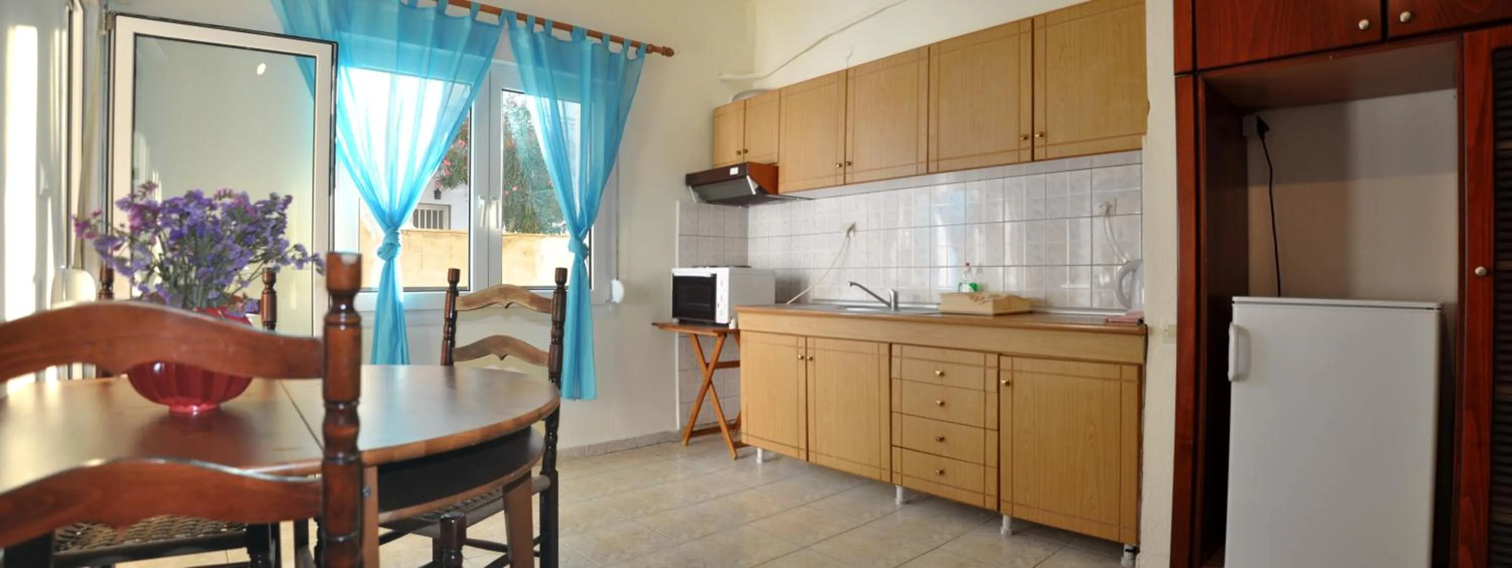 Kitchen or kitchenette in Kokkos Brothers