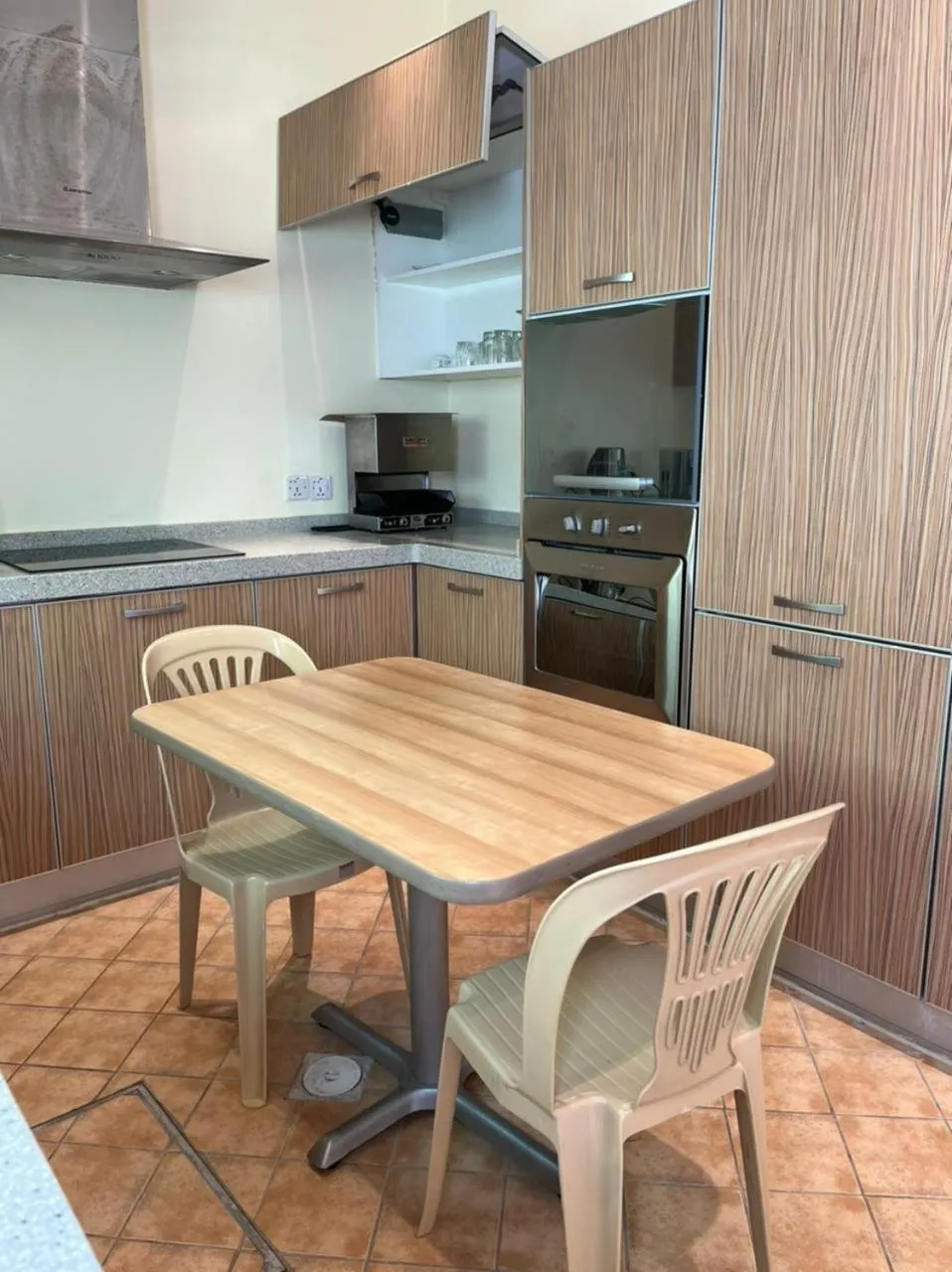 Al Gosaibi Hotel - Villa