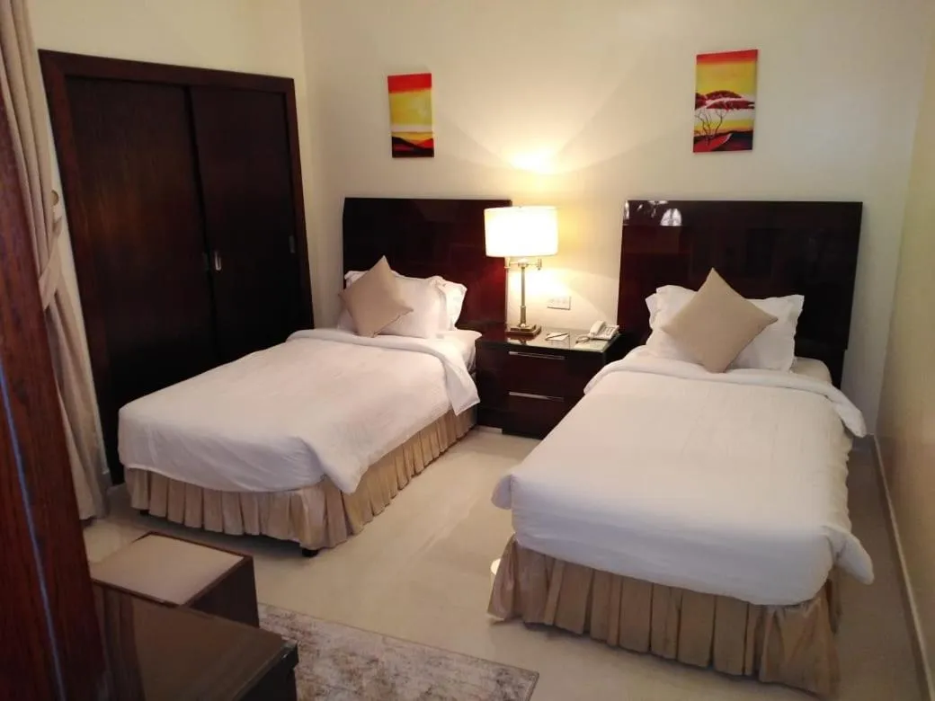 Bedroom, Bed in Al Gosaibi Hotel - Villa