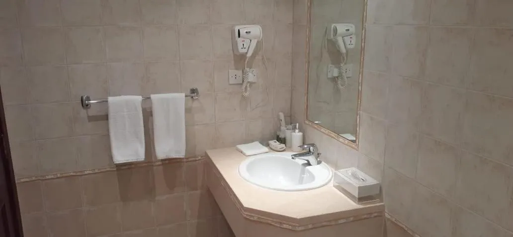 Al Gosaibi Hotel - Villa