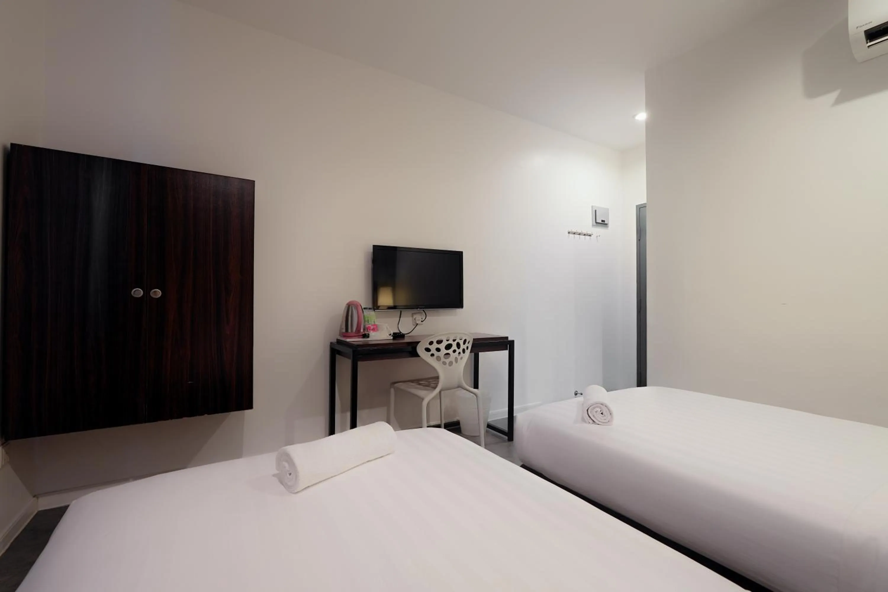 Bed in T+ Hotel Sungai Korok