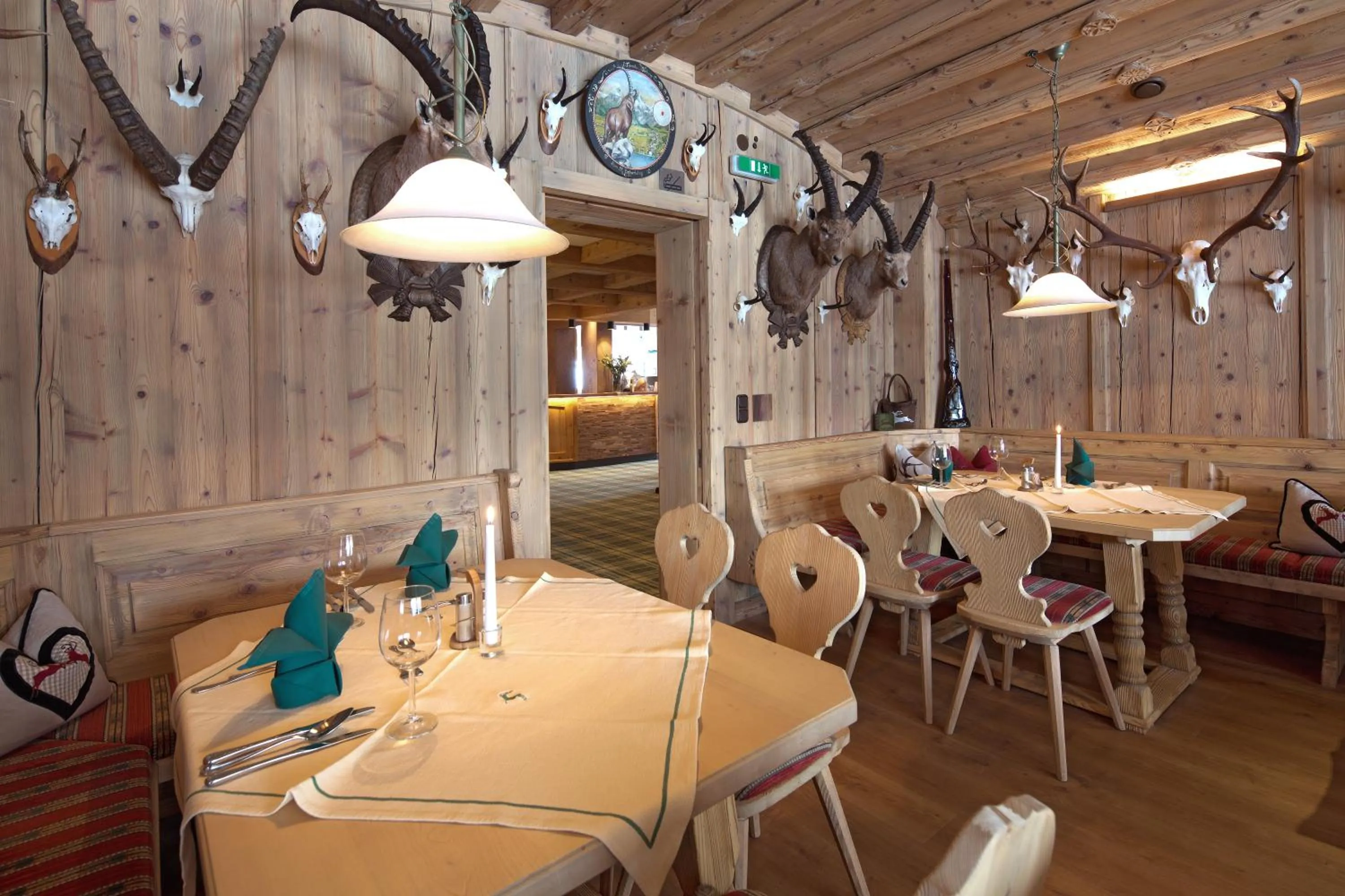 Restaurant/places to eat in Hotel Bergland