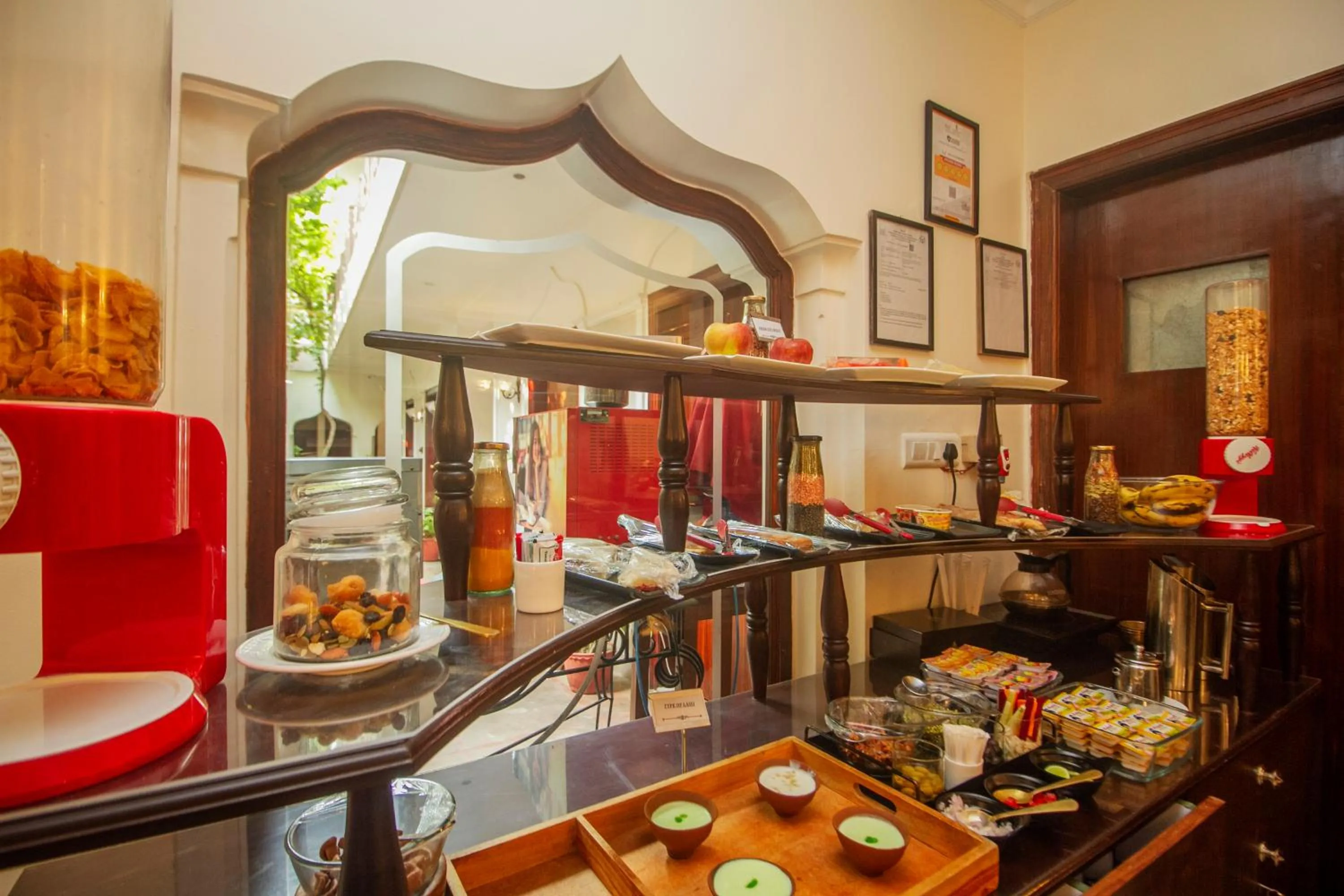 Food in Amritara Suryauday Haveli