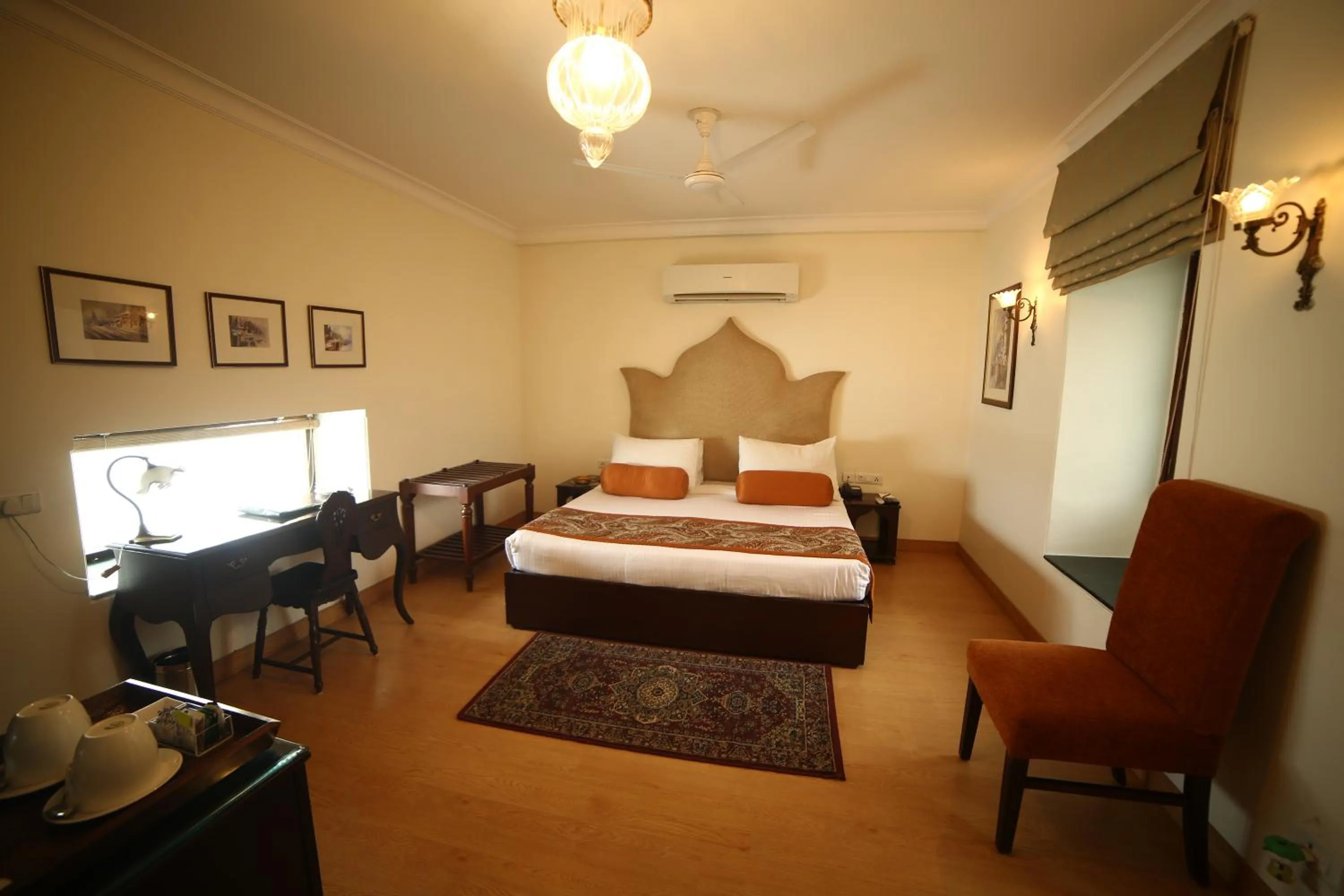 Bedroom, Bed in Amritara Suryauday Haveli