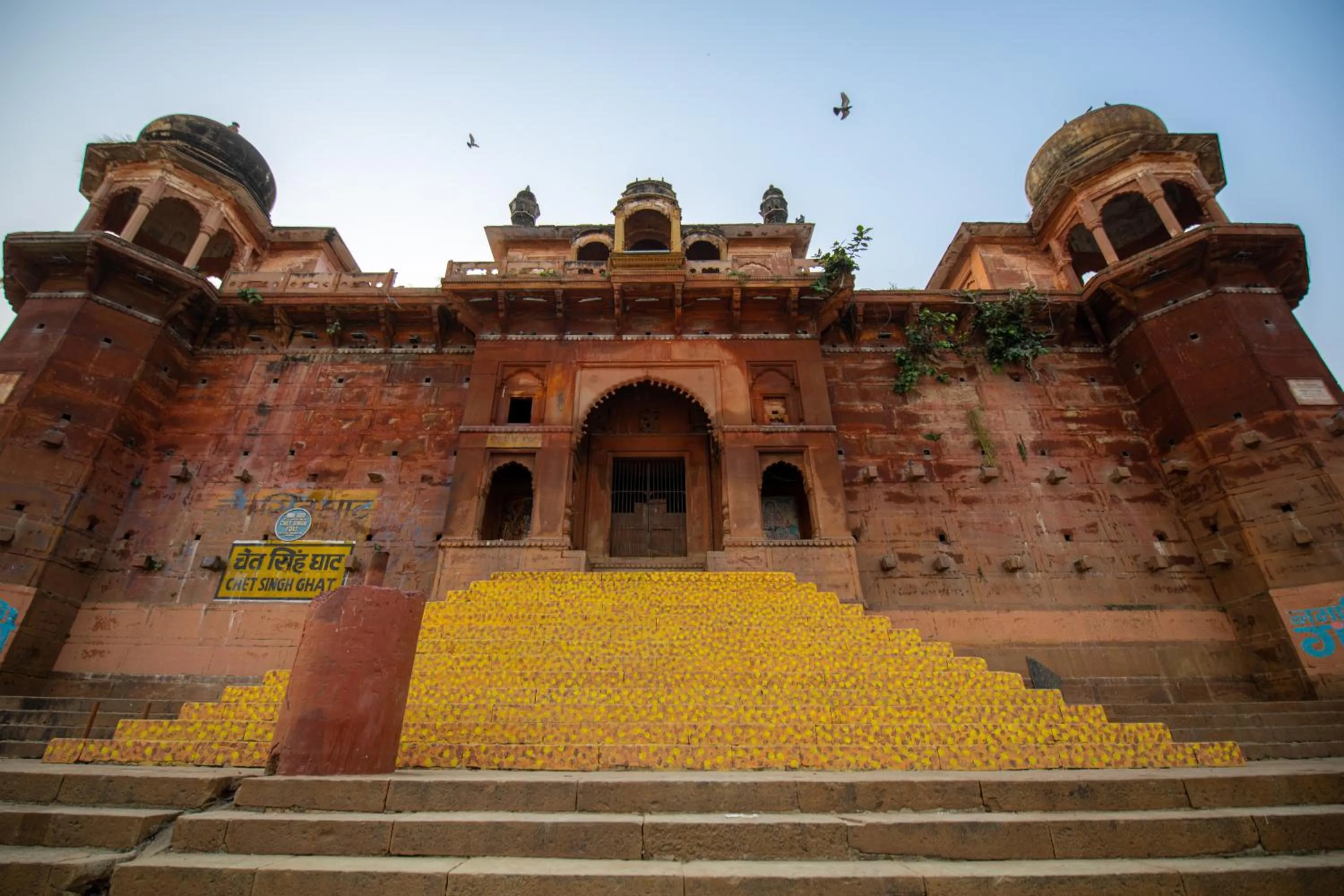 Neighbourhood in Amritara Suryauday Haveli