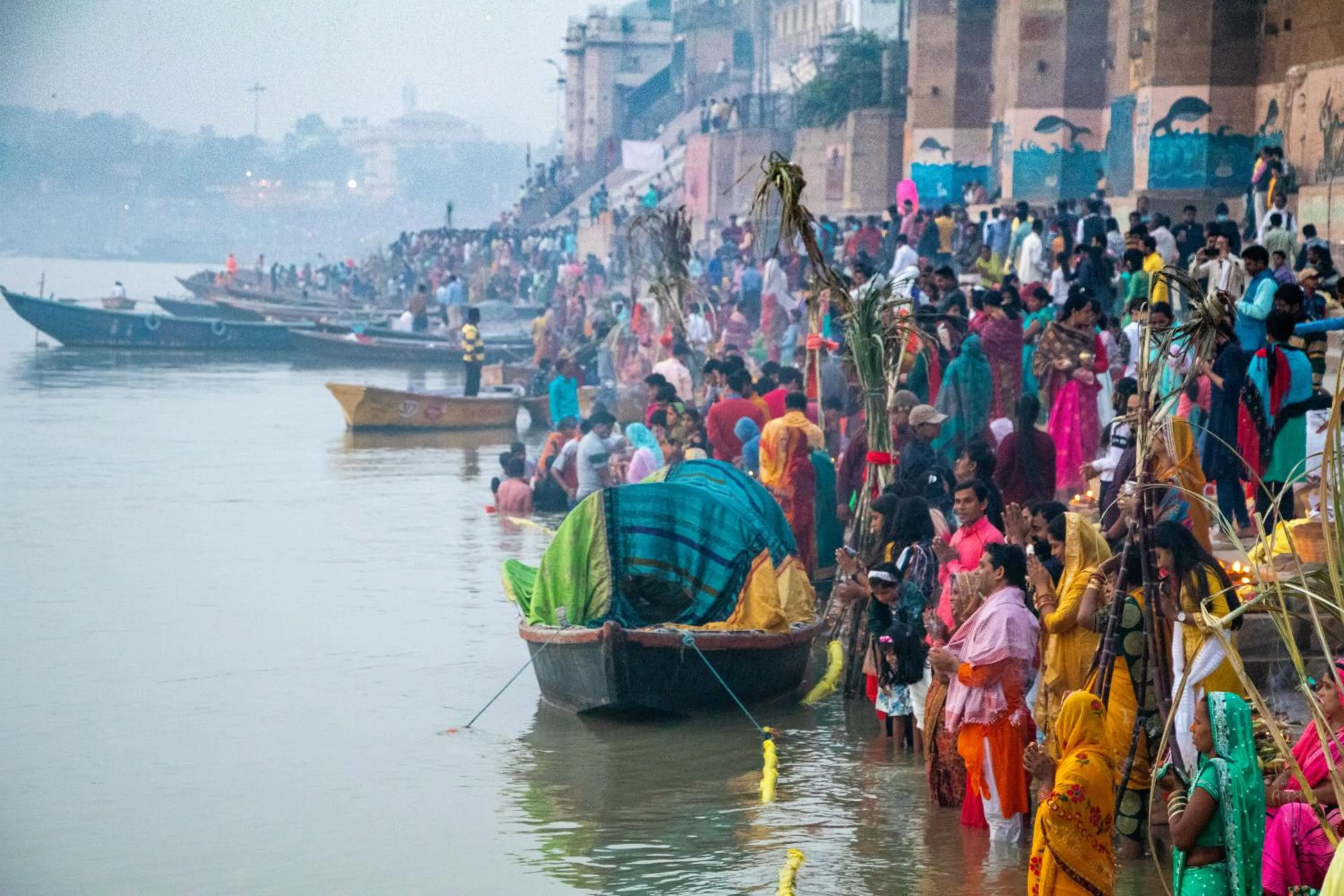 People in Amritara Suryauday Haveli
