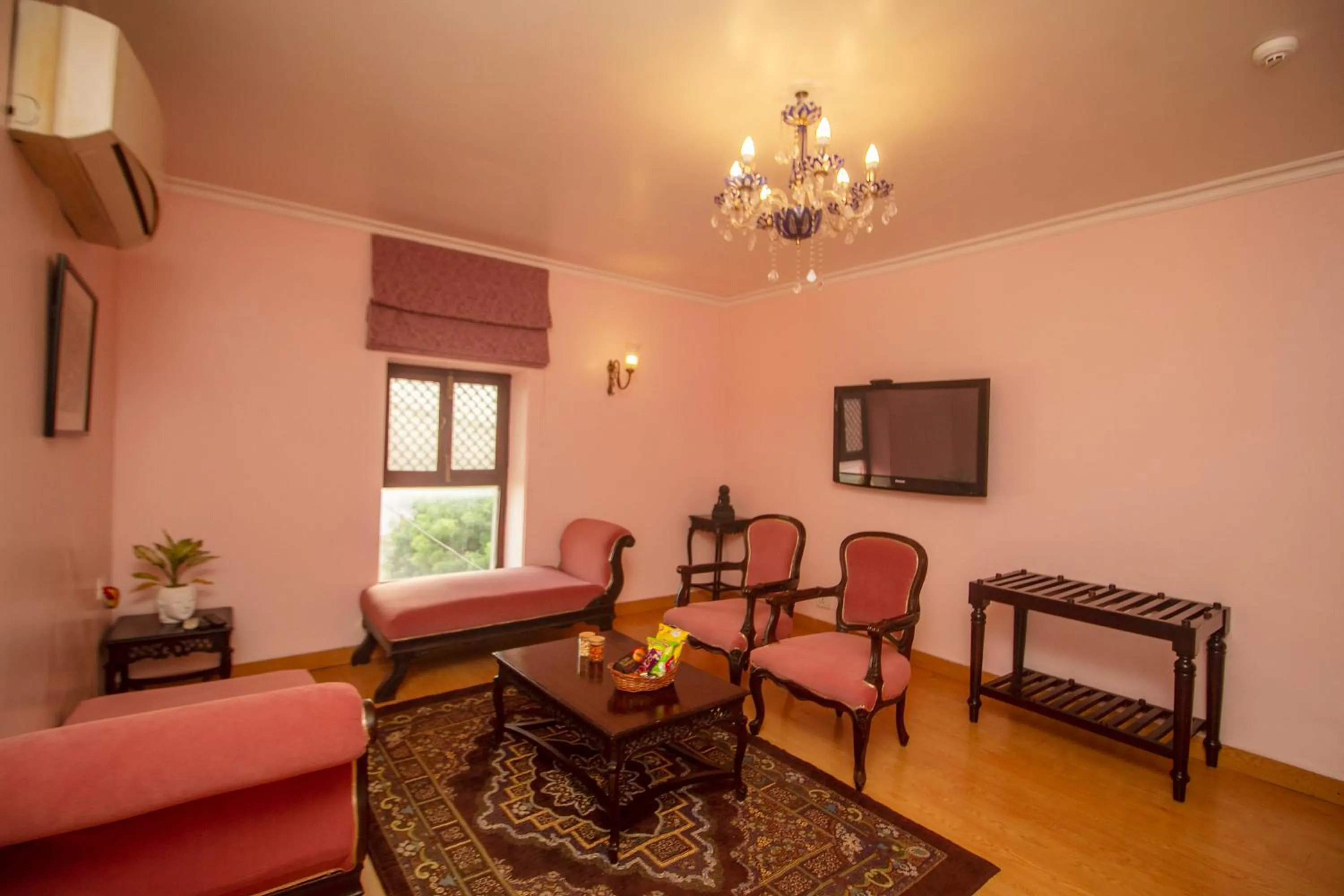 Living room in Amritara Suryauday Haveli