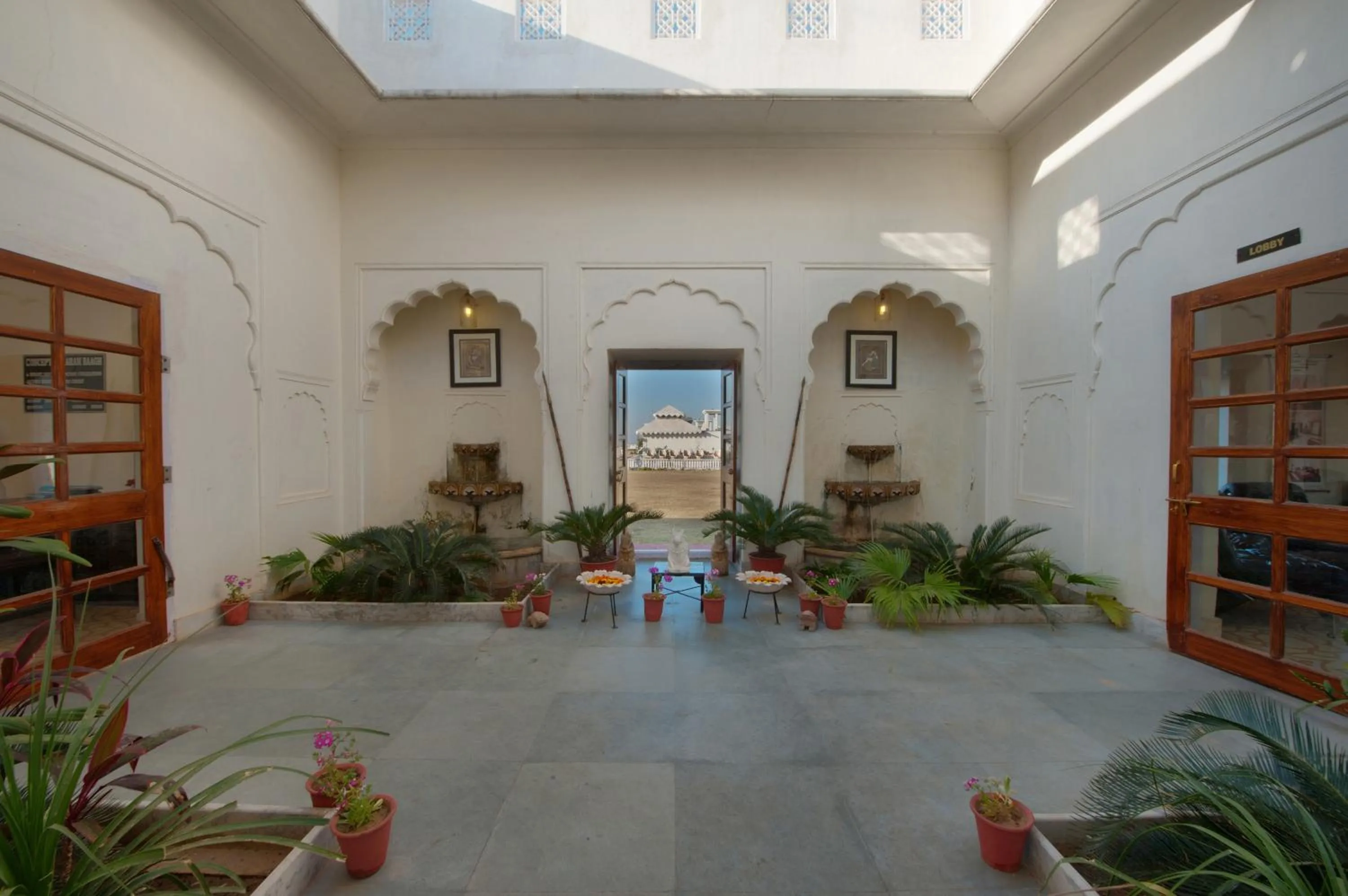 Lobby or reception in Aaram Baagh Pushkar by Pachar Group