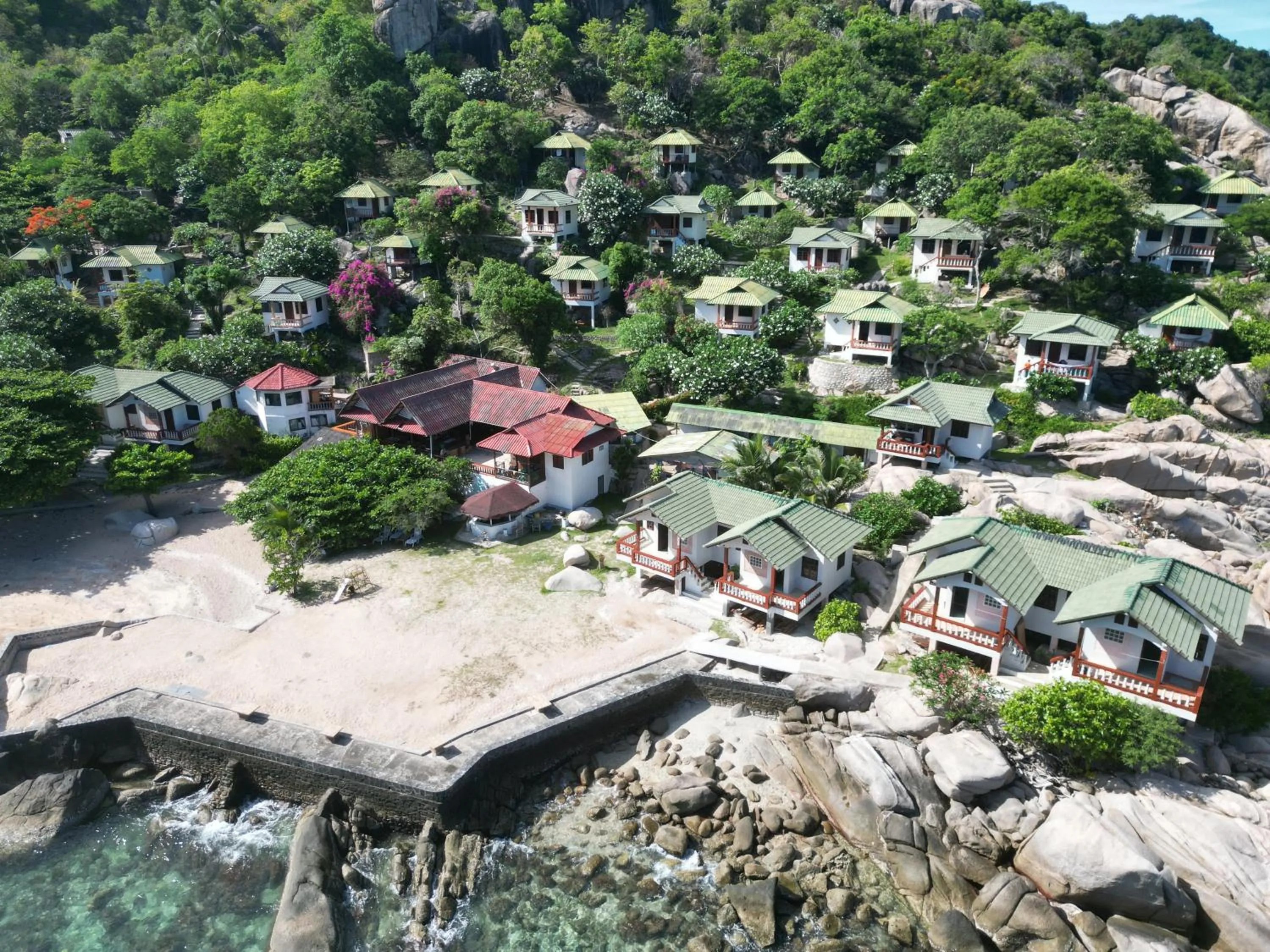 Family Tanotebay Resort