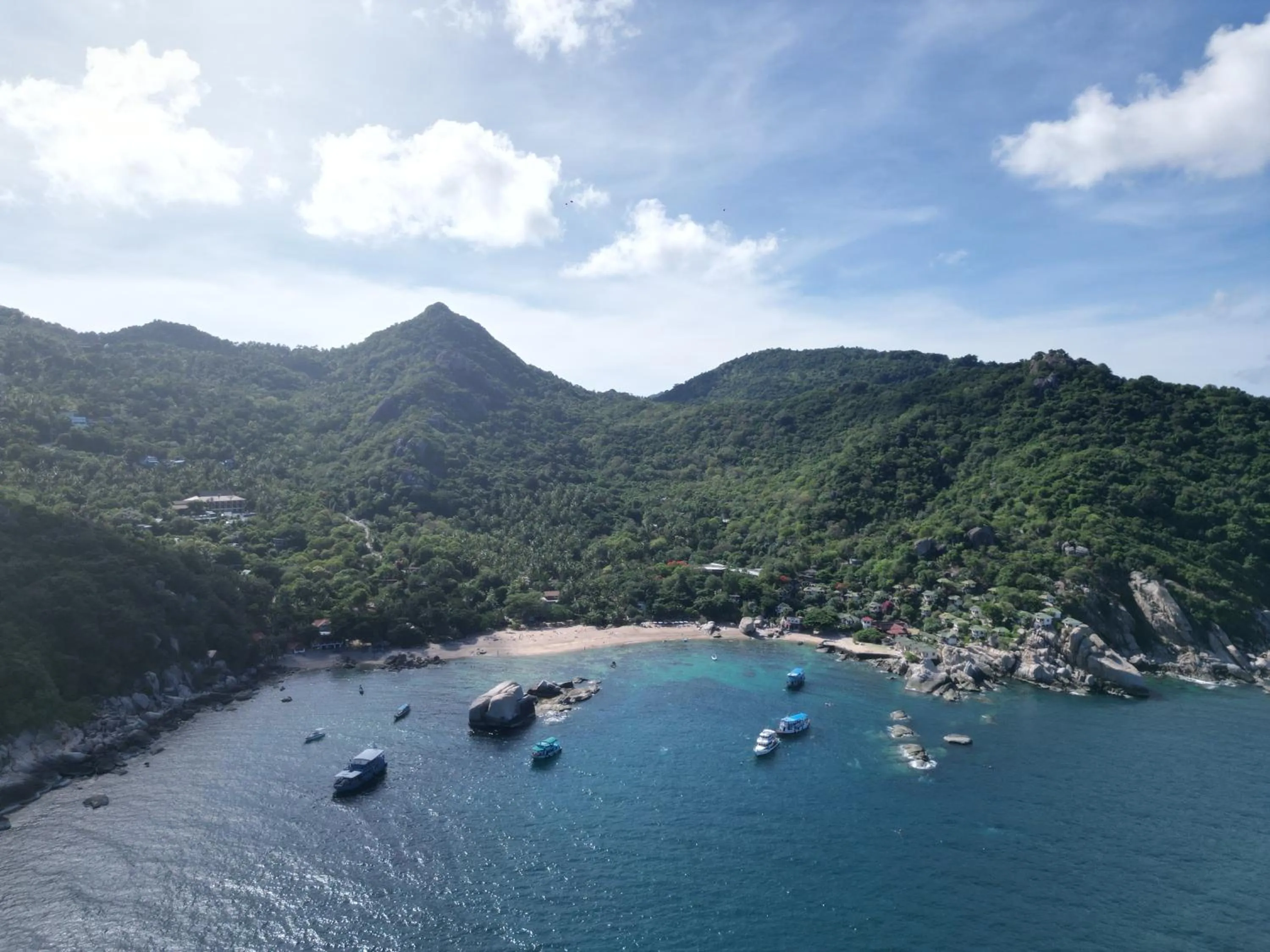 Family Tanotebay Resort