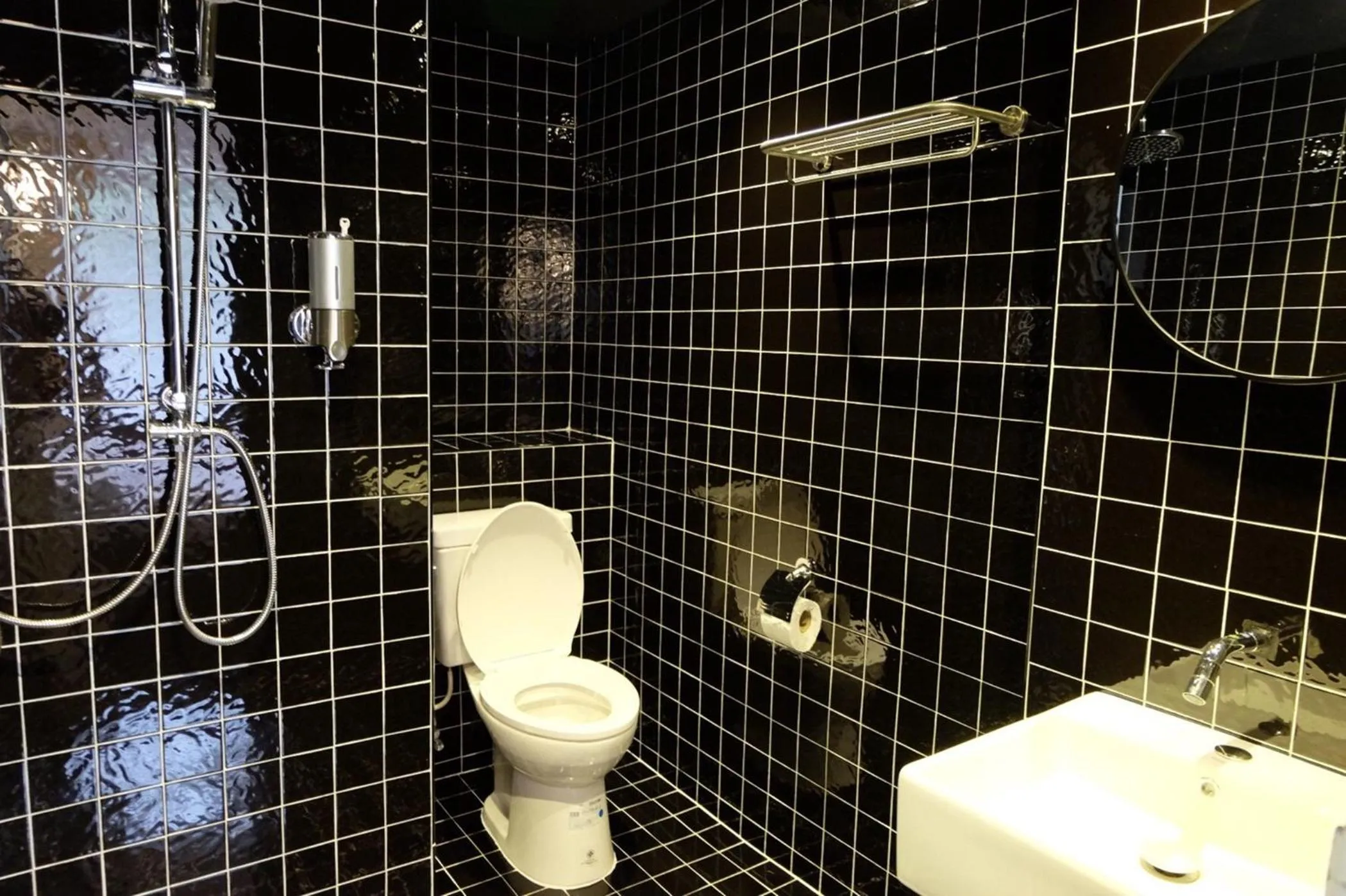 Bathroom in Four Sisters Homestay