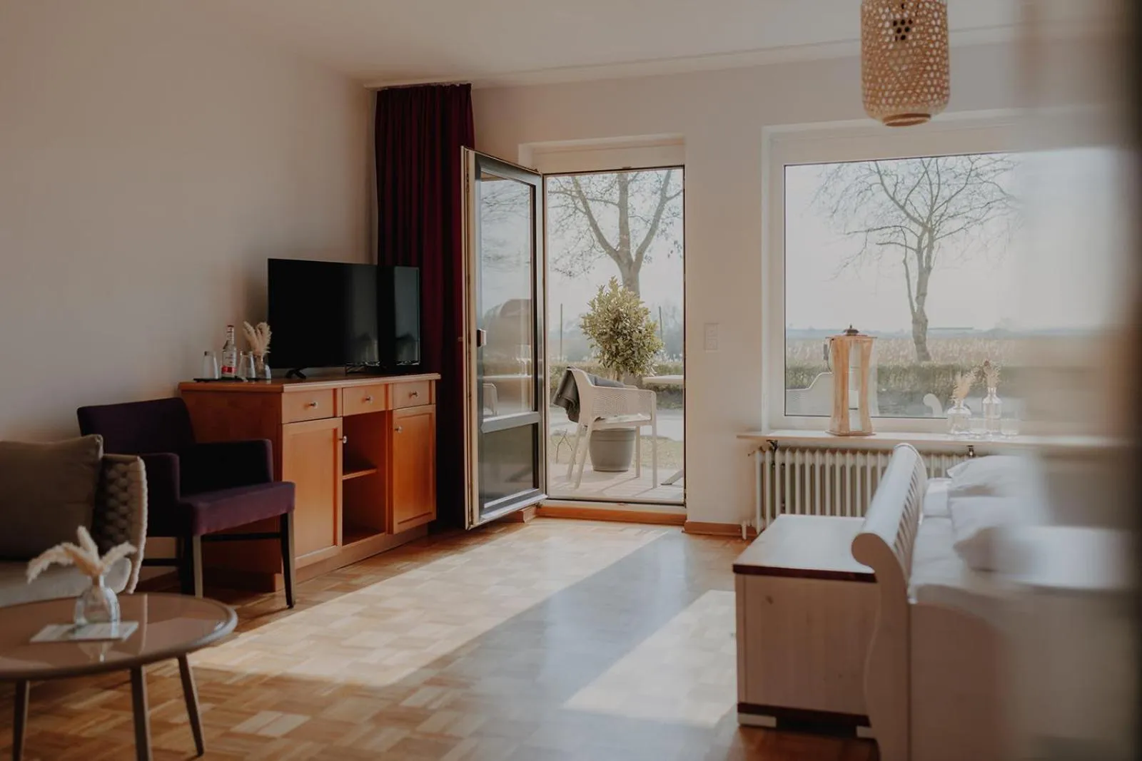 Photo of the whole room, Bed in Hotel zur Treene