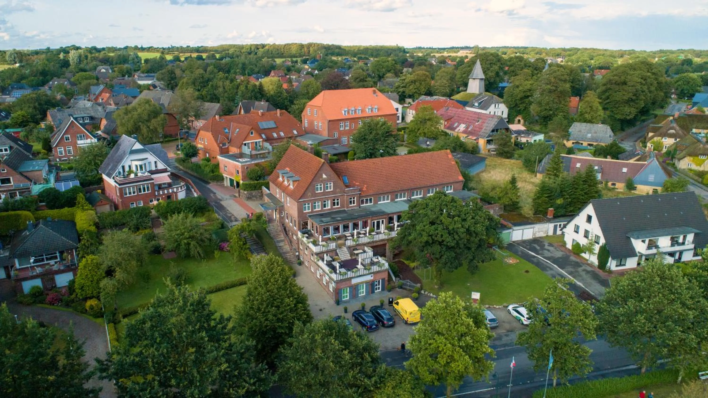 Property building in Hotel zur Treene
