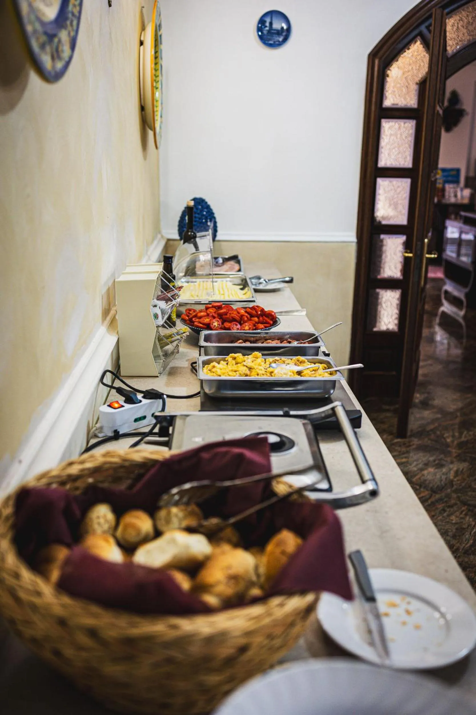 Breakfast in Hotel Alexander